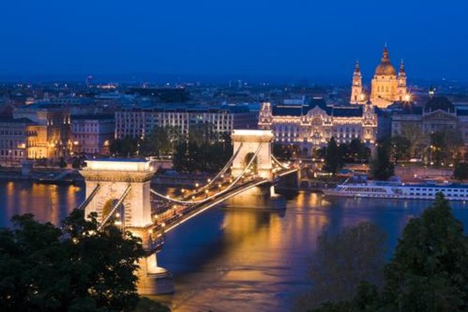 Private Transfer Between Budapest and Vienna with Bratislava Stop