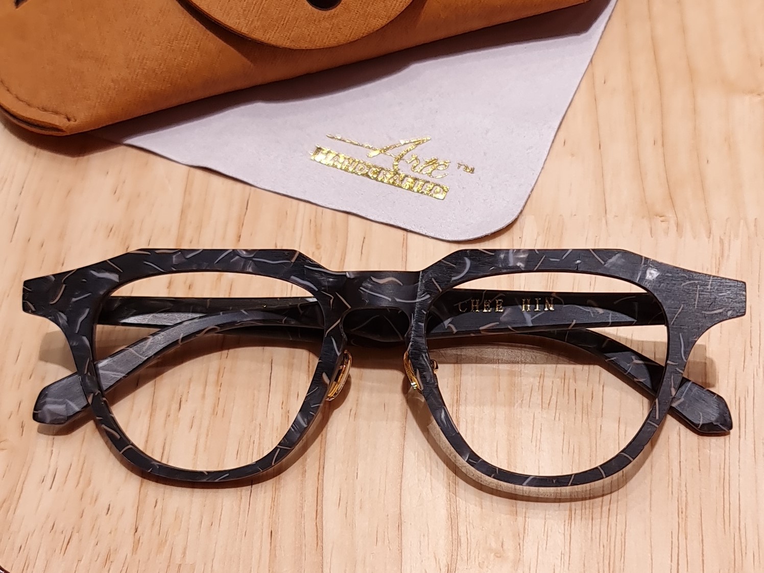 吉隆坡Arte Handcrafted眼鏡DIY工作坊