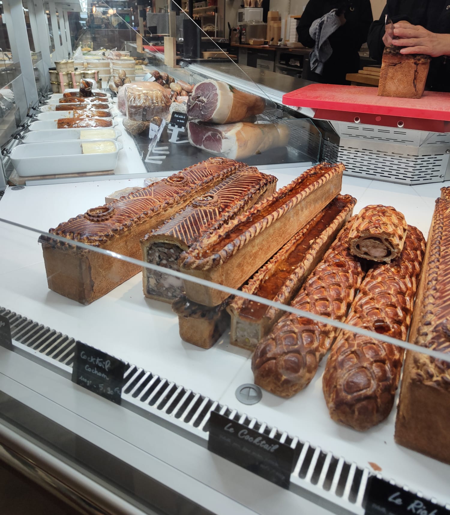 Geneva Walking Food Tour with Full Meal