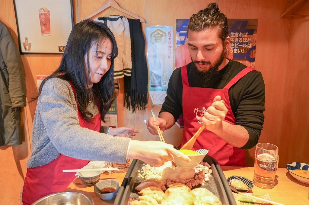 與專業廚師一起學習製作京都拉麵和煎餃