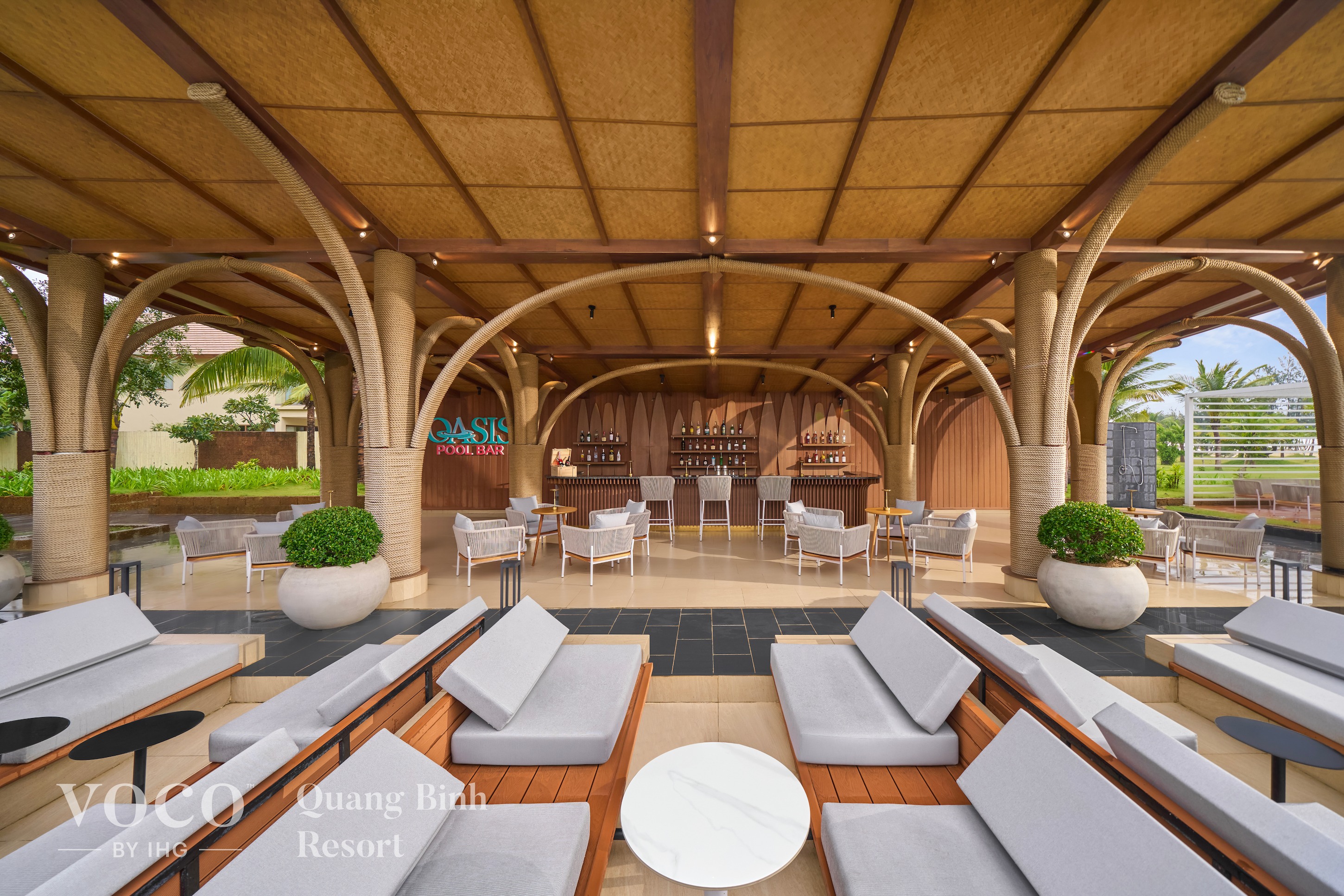 Floating Breakfast or Afternoon Tea at voco Quang Binh Resort 