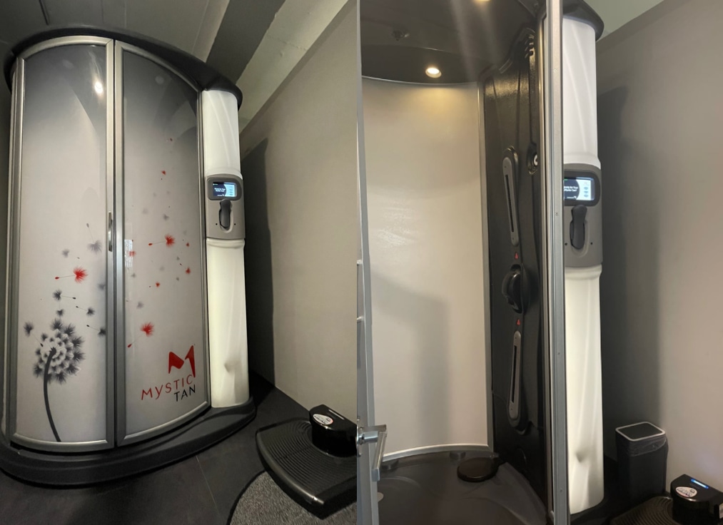 [Spray Tanning] With Magnet tan technology, tanning particles adhere evenly to the skin like a magnet, ensuring a flawless, even tan. Experience this cutting-edge technology and achieve your desired tan in just 3 minutes:)