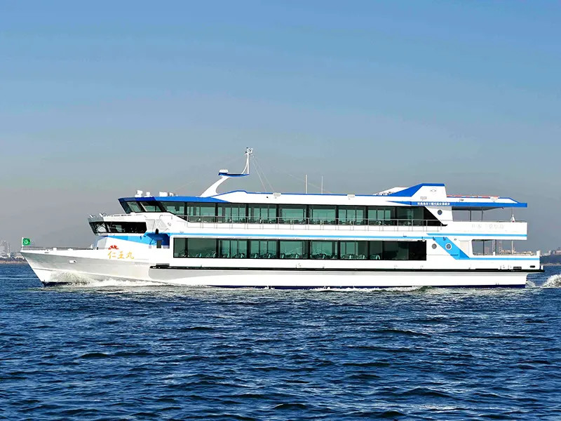 Du thuyền ngắm cảnh vịnh Matsushima