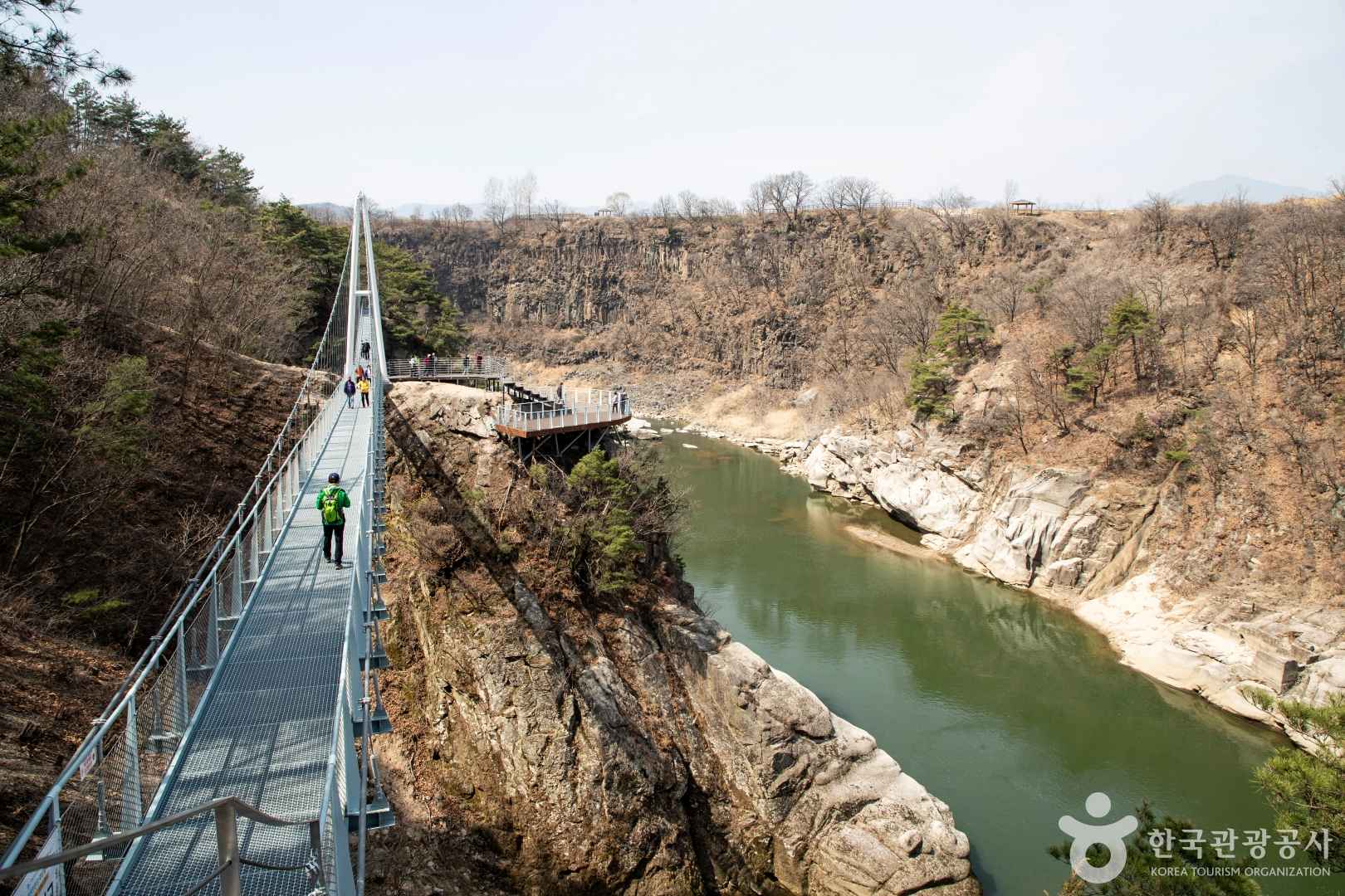 首爾北村人力車之旅：寺廟、東大門、咖啡館和炸雞啤酒