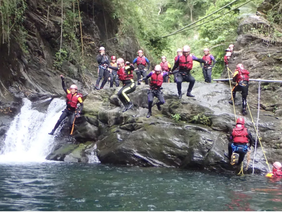 Pingtung Poseidon Temple River Tracing Experience
