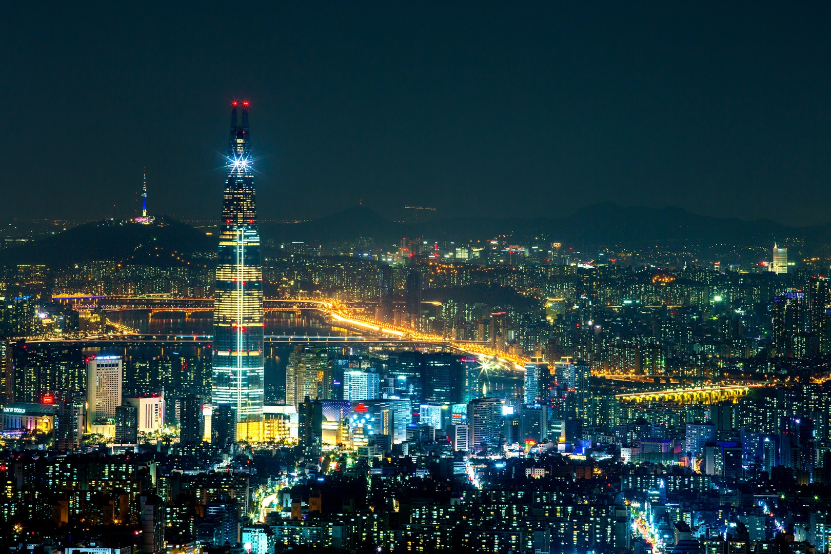 首爾樂天世界塔 Seoul Sky 觀景台門票