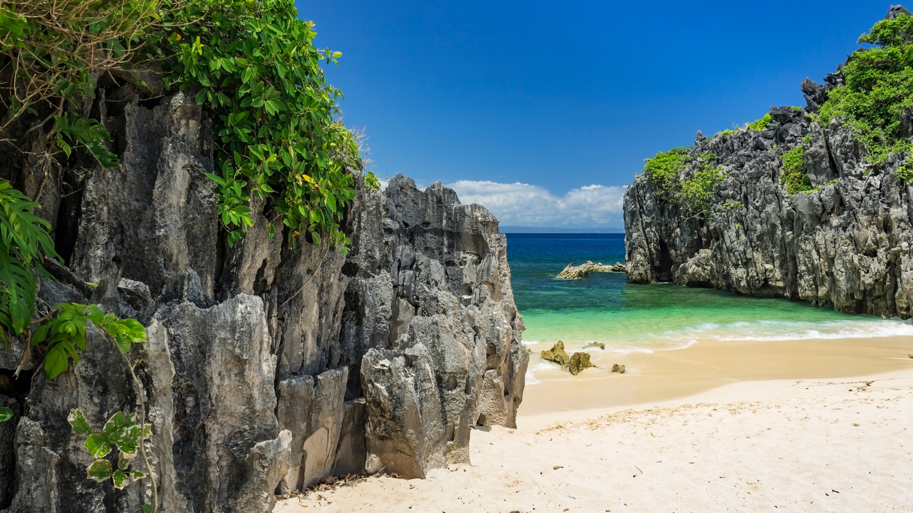 Caramoan Island All In Package from Naga