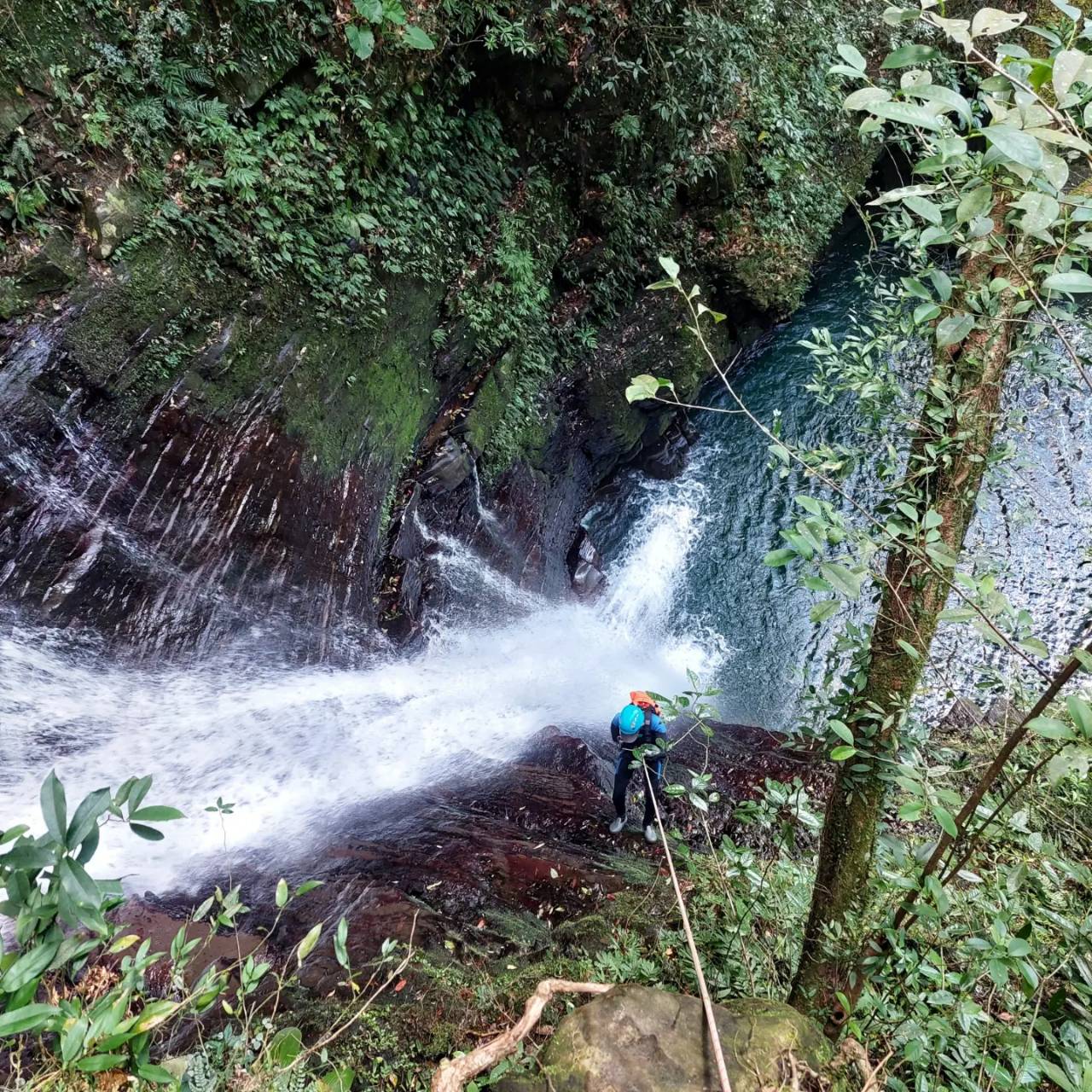 Xinbei Pinglin: Waterfall Canyoning