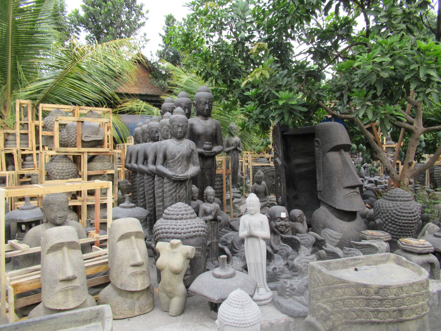 莫佐克托寺廟與石雕私人一日遊