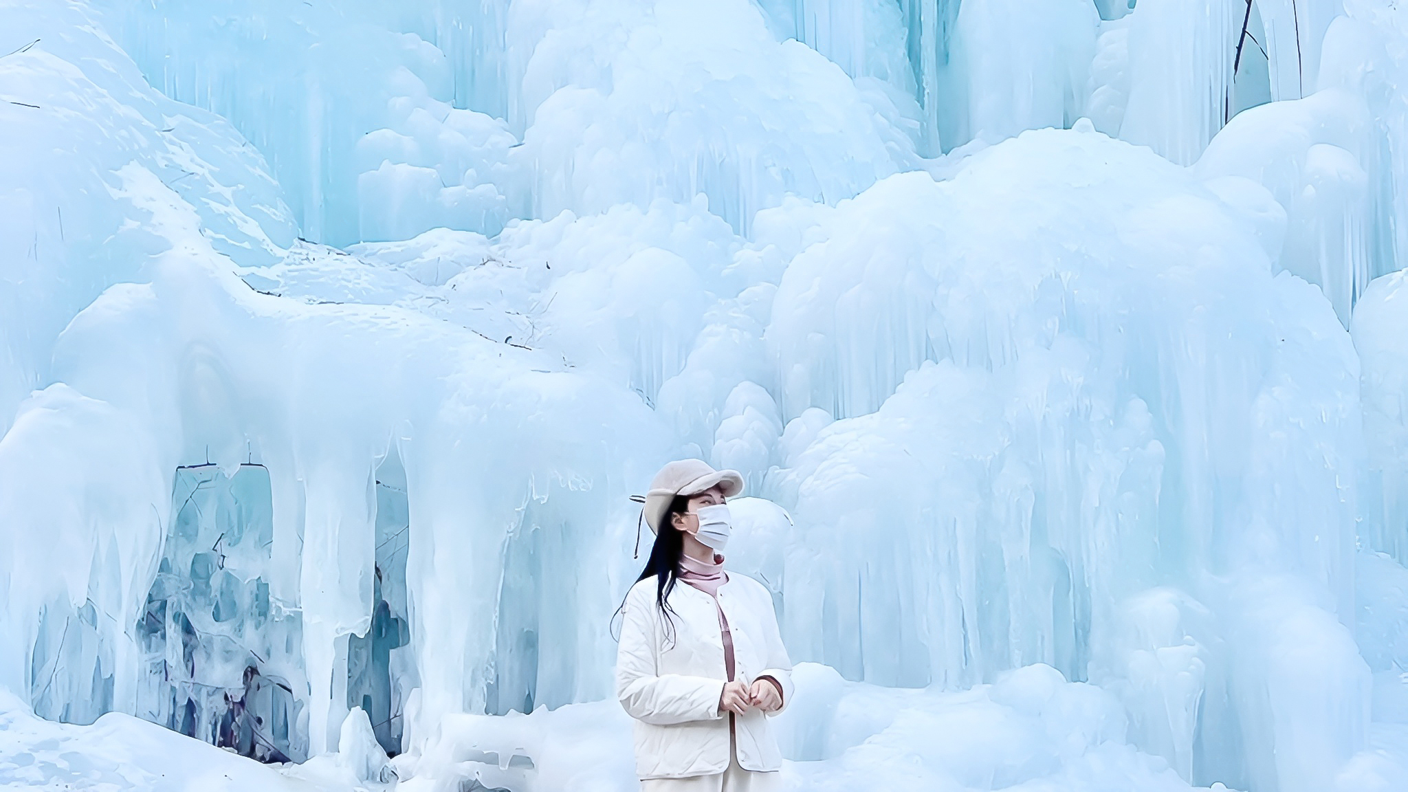 Eobi冰谷是Instagram愛好者的最愛，非常適合捕捉壯觀的冰柱美照。