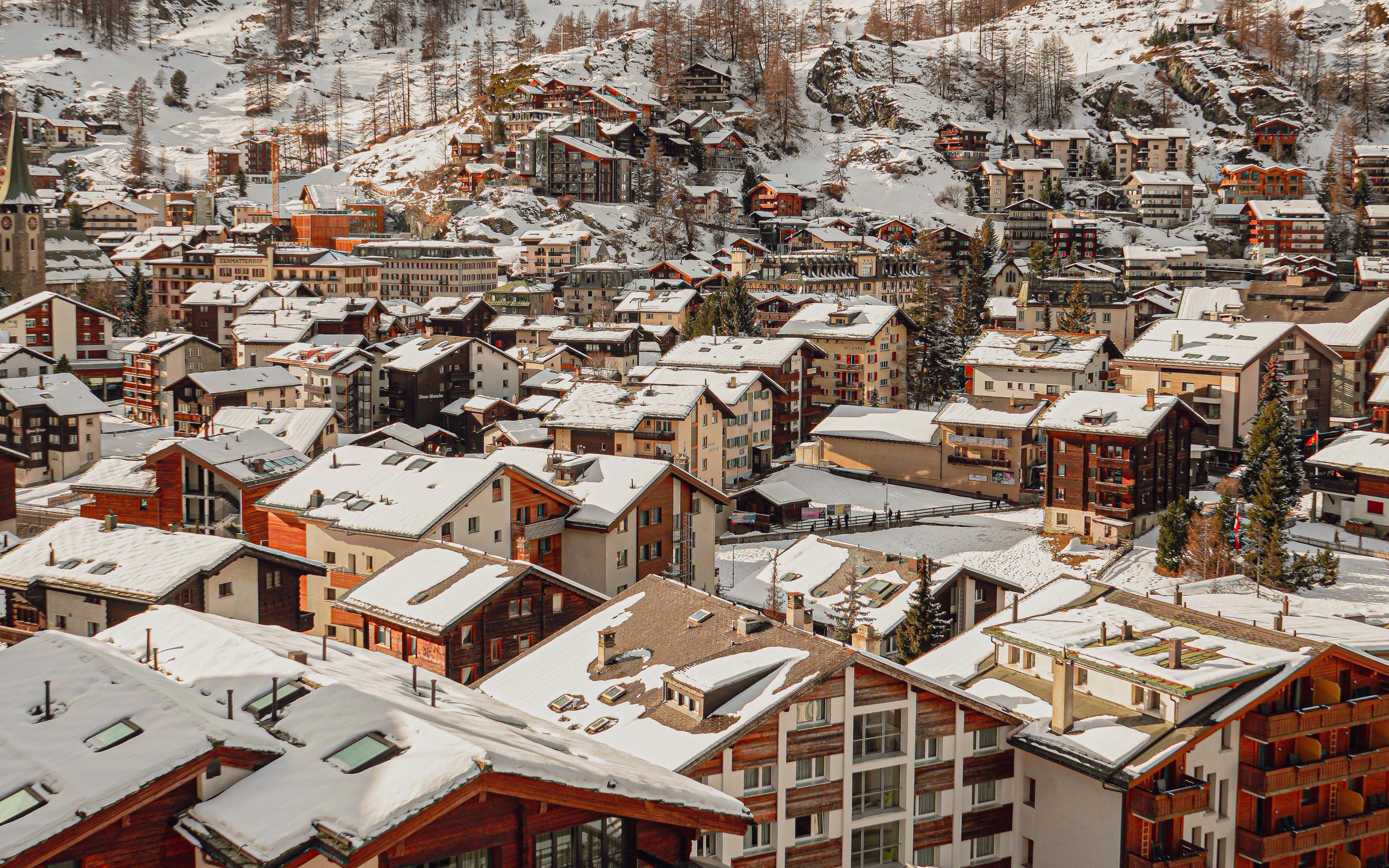 Zermatt Village: Professional Photoshoot at the Best Spots