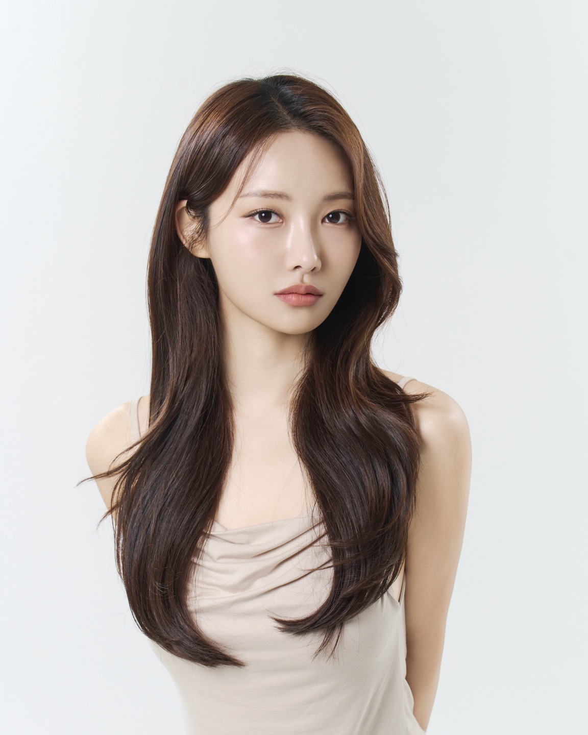 Korean Actress-Inspired Elegant Hair & Makeup