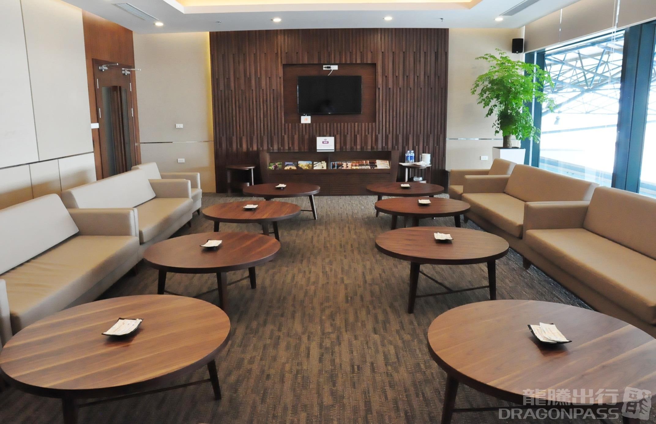 Vietnam Airlines Lotus Lounge (T1, Domestic)