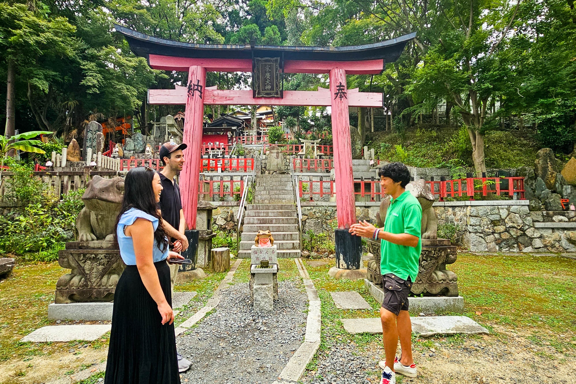 京都伏見稻荷大社小團徒步導覽遊