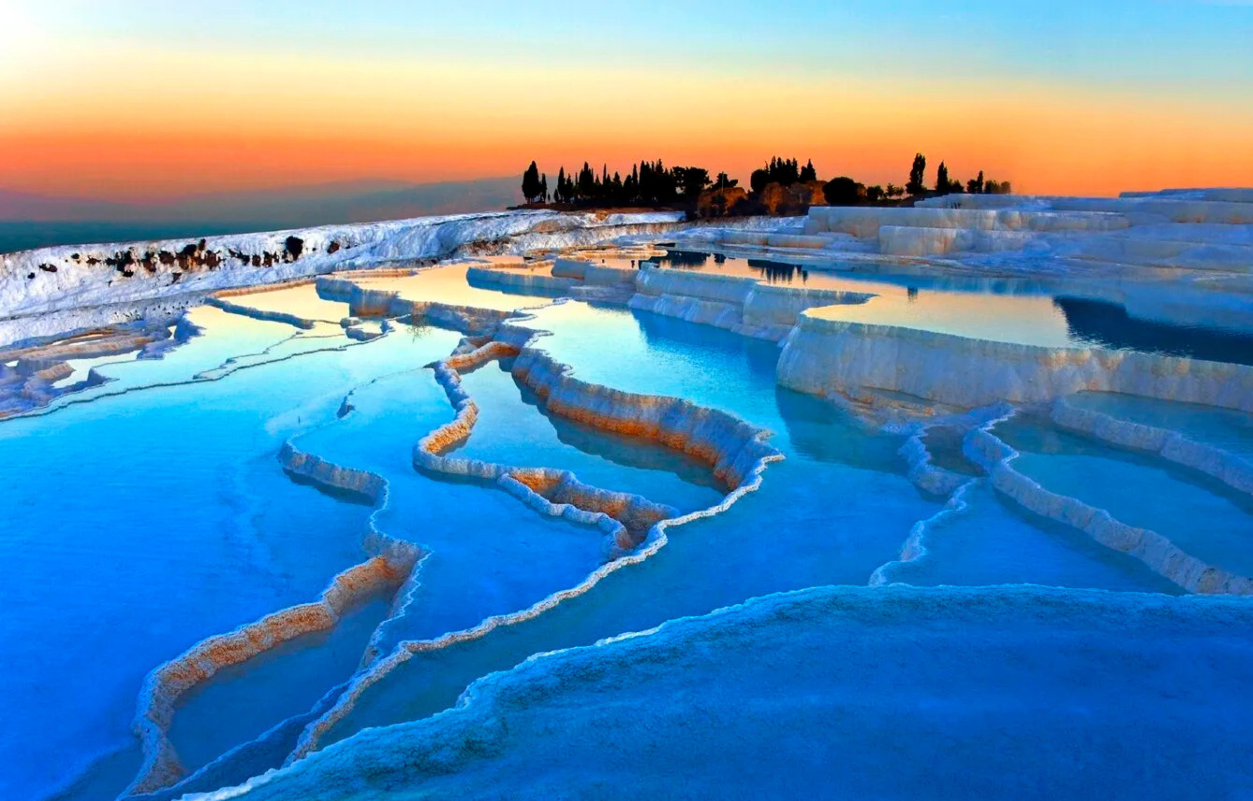 Pamukkale Thermal Pools & Hierapolis One-day Historical & Cultural Tour