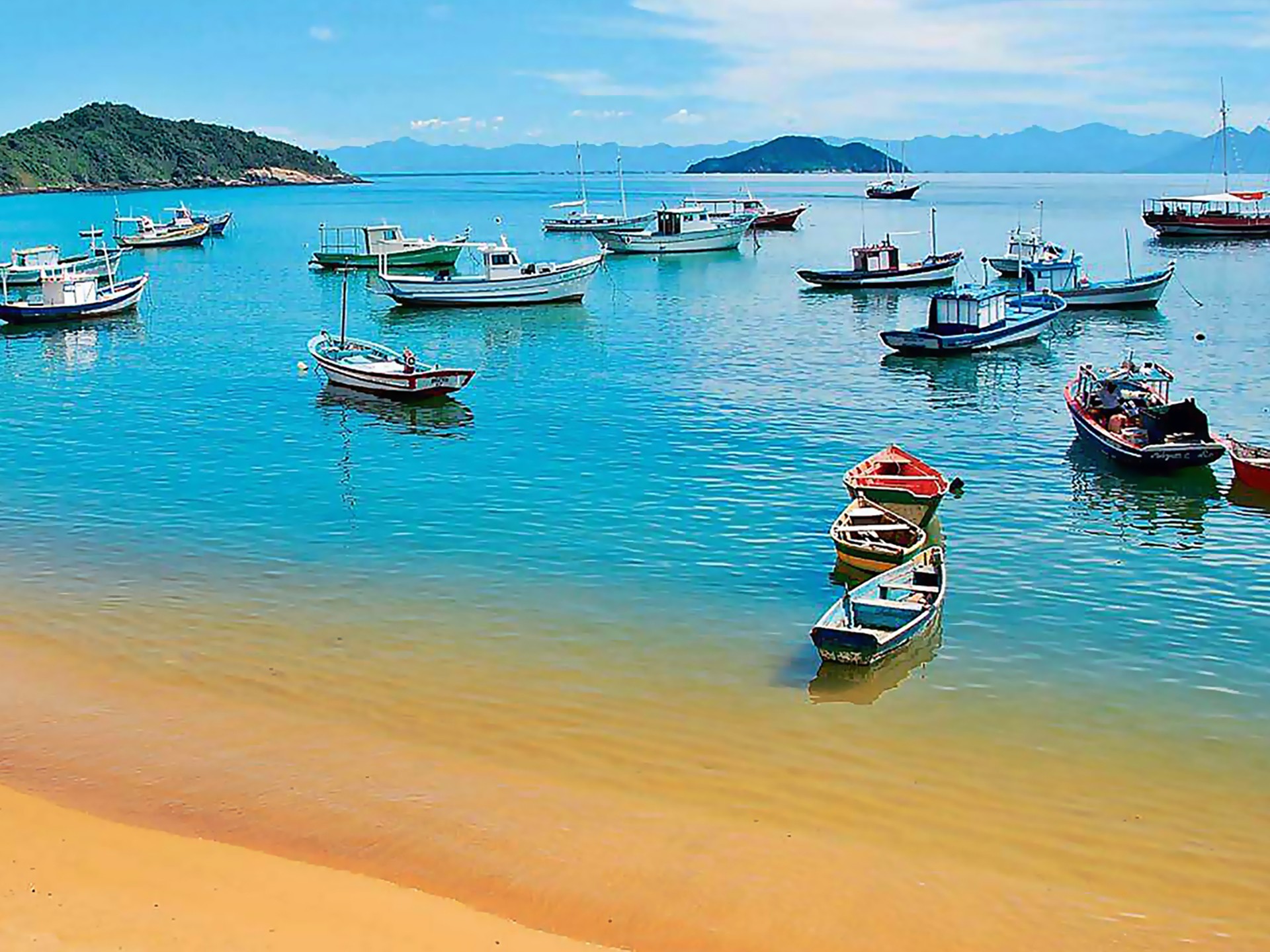 Full Buzios Tour with Boat Ride in Rio de Janeiro