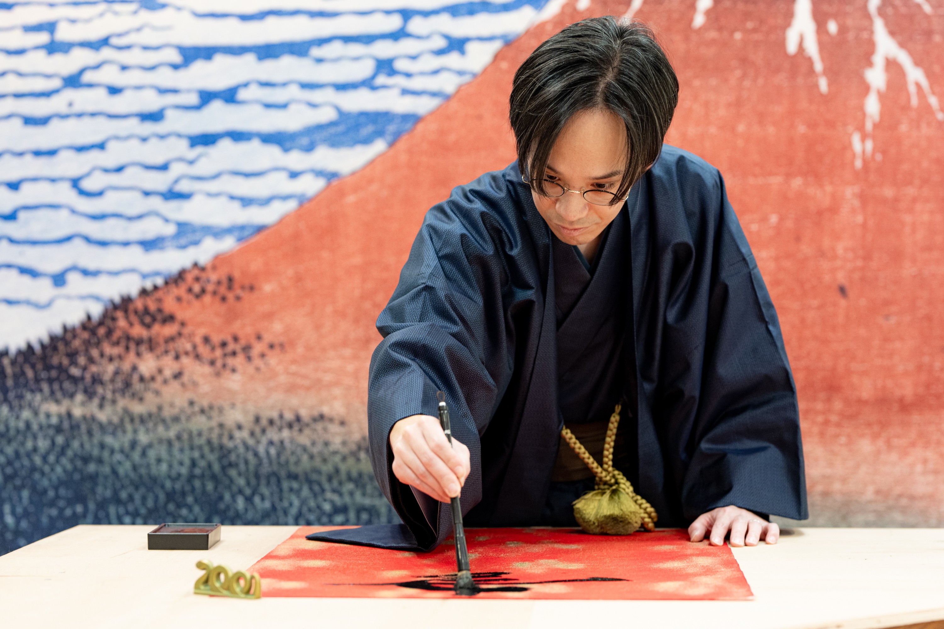 Hiroshima: Calligraphy Workshop at a Traditional Folk Craft Shop