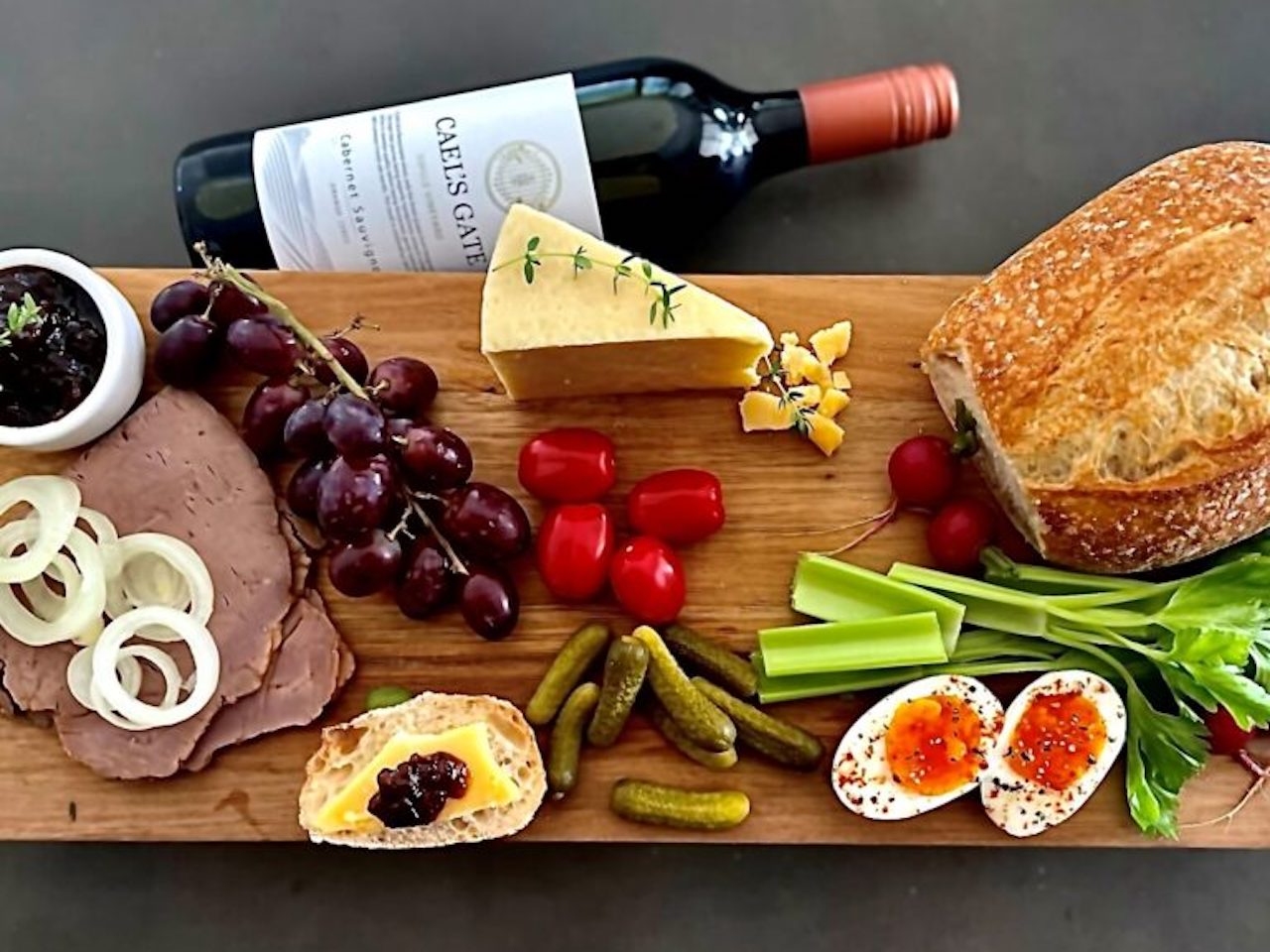 Cael's Gate Wine and Ploughman's Lunch in Hunter Valley