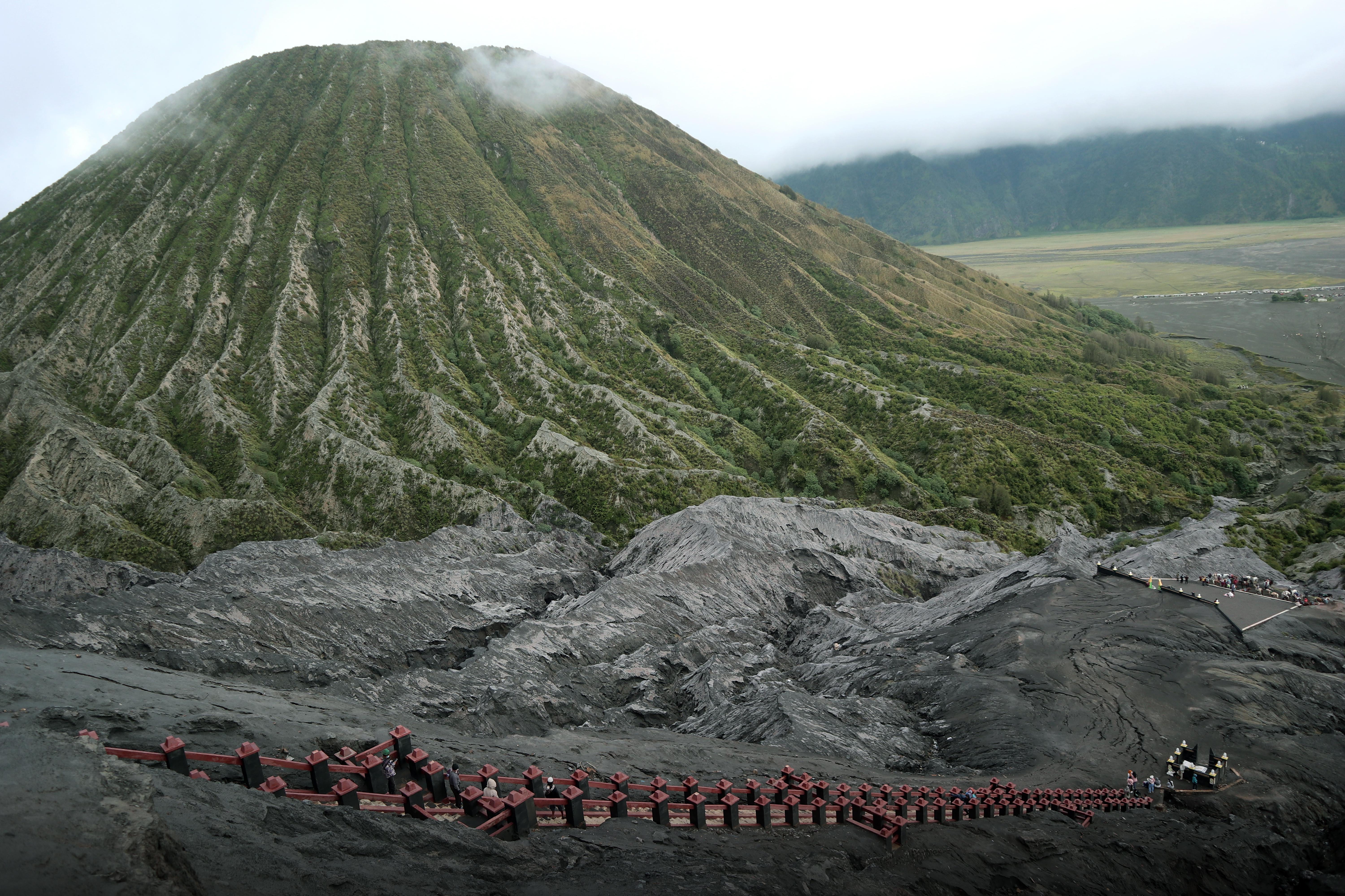 Bromo Afternoon Siesta and Sunset Tour