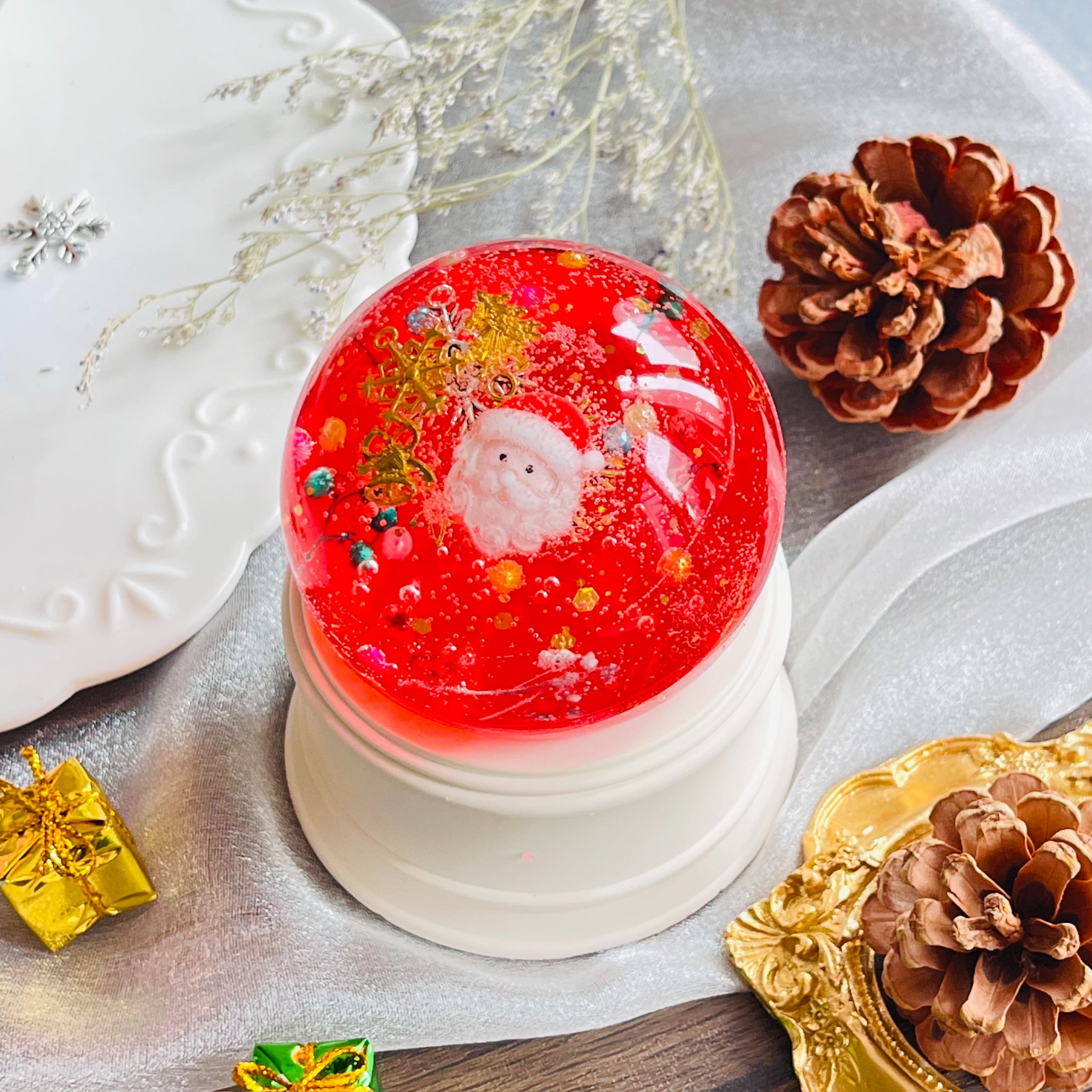 [Klook Exclusive] Ferenity - [Christmas Limited] Diffusing Snowflake Christmas Tree | Crystal Ball | Christmas Tree Candle Cup | Diffusing Stone Workshop | Ngau Tau Kok