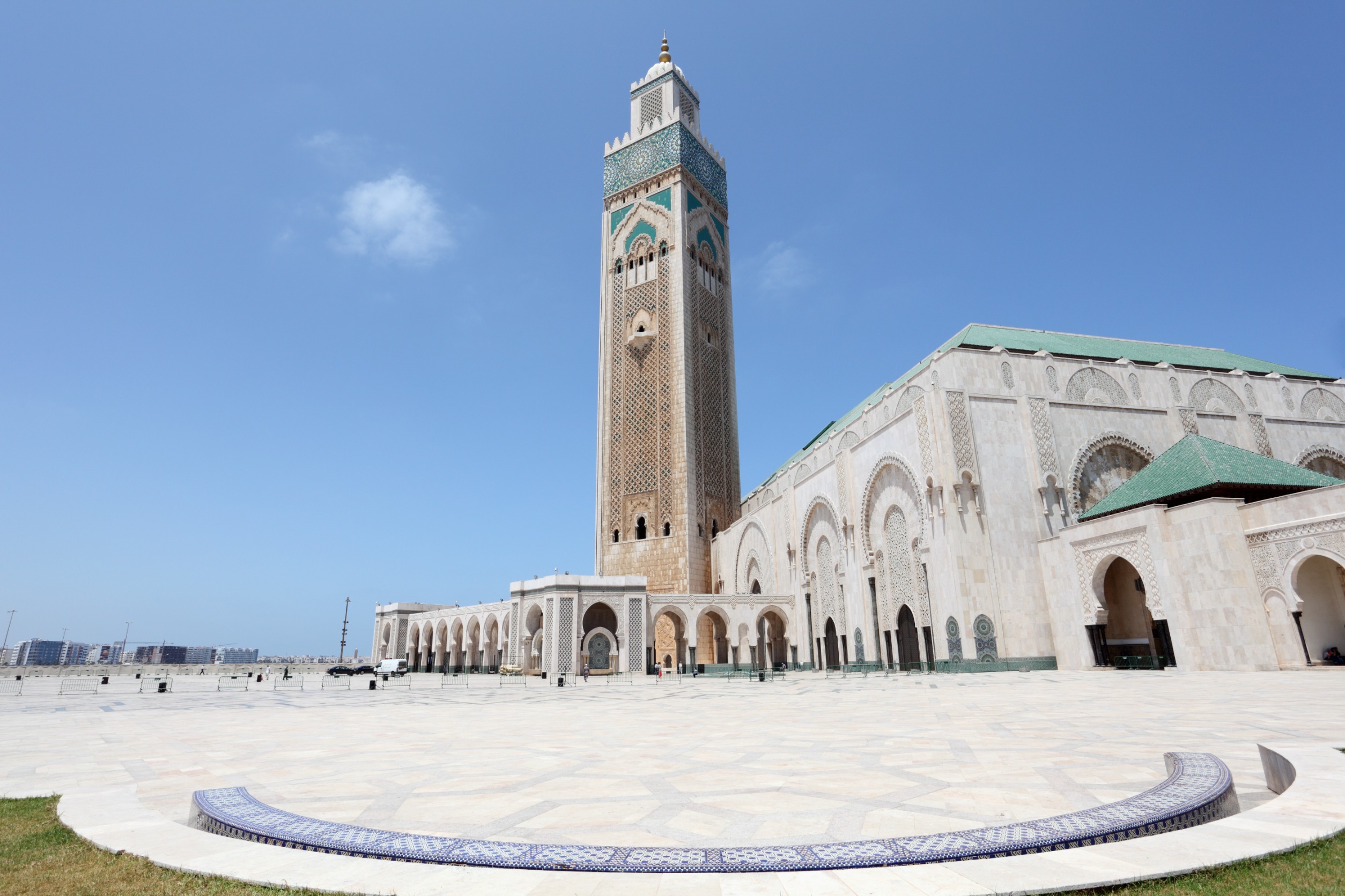 Marrakesh to the Blue City Chefchaouen & Merzouga Desert: 7-day Tour