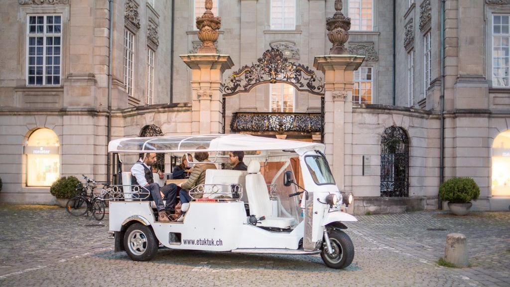 蘇黎世 (Zurich) 電動嘟嘟車 (E-tuk tuk) 城市與周邊地區導覽