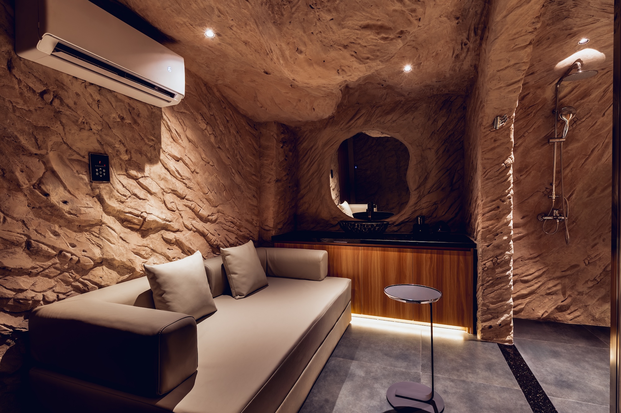 Kura - 標準 Kura - 標準