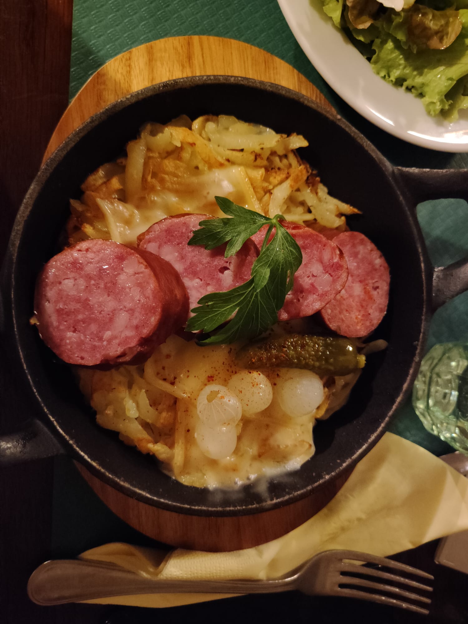 Lausanne Food Walking Tour with Full Meal