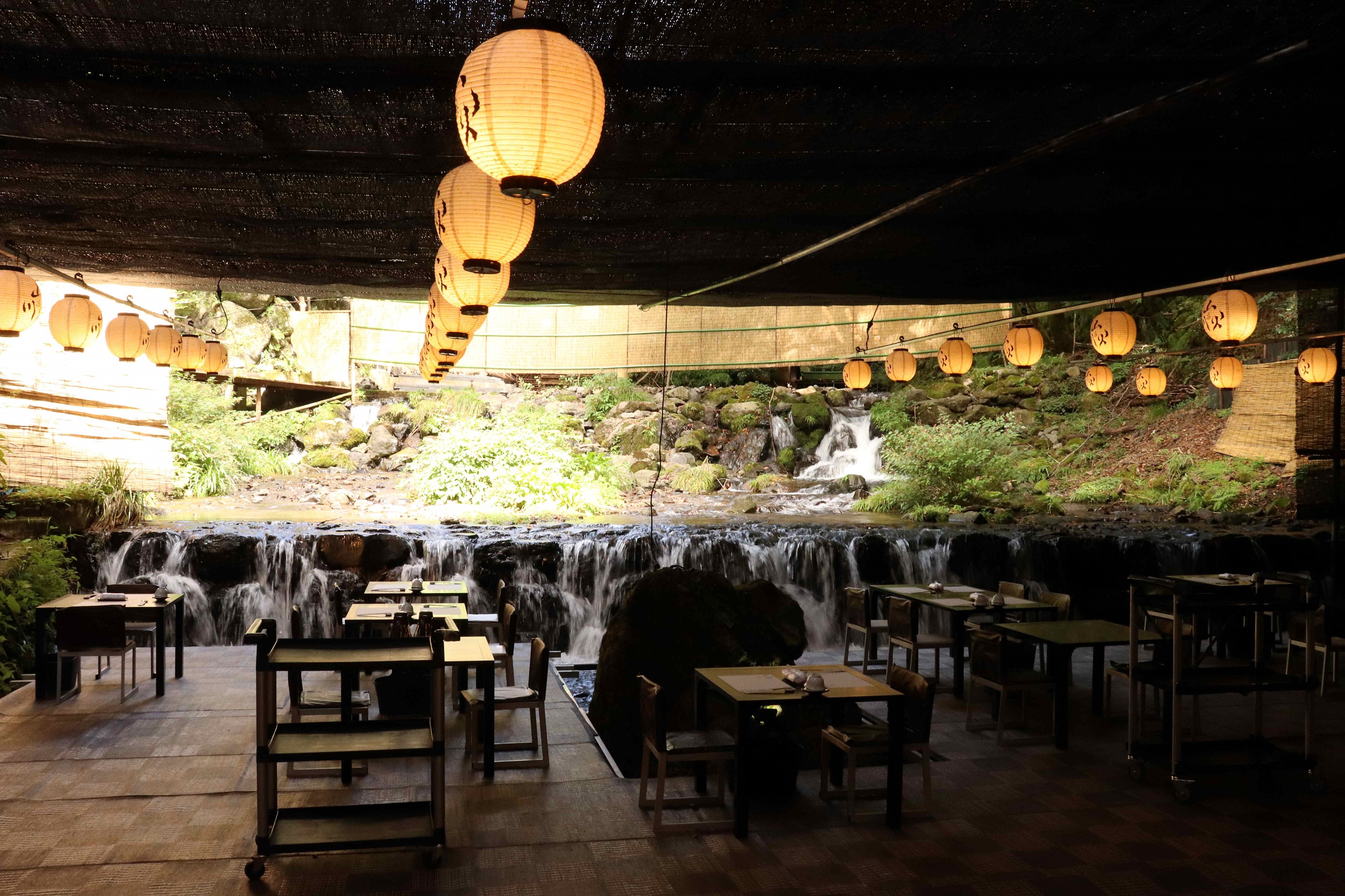 京都貴船一日遊：暢享清涼夏日，探訪貴船神社與河畔美食