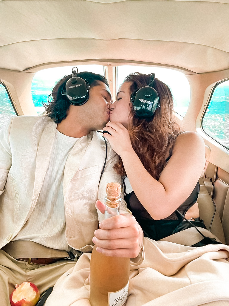 Miami Private Luxury Airplane Tour with Champagne