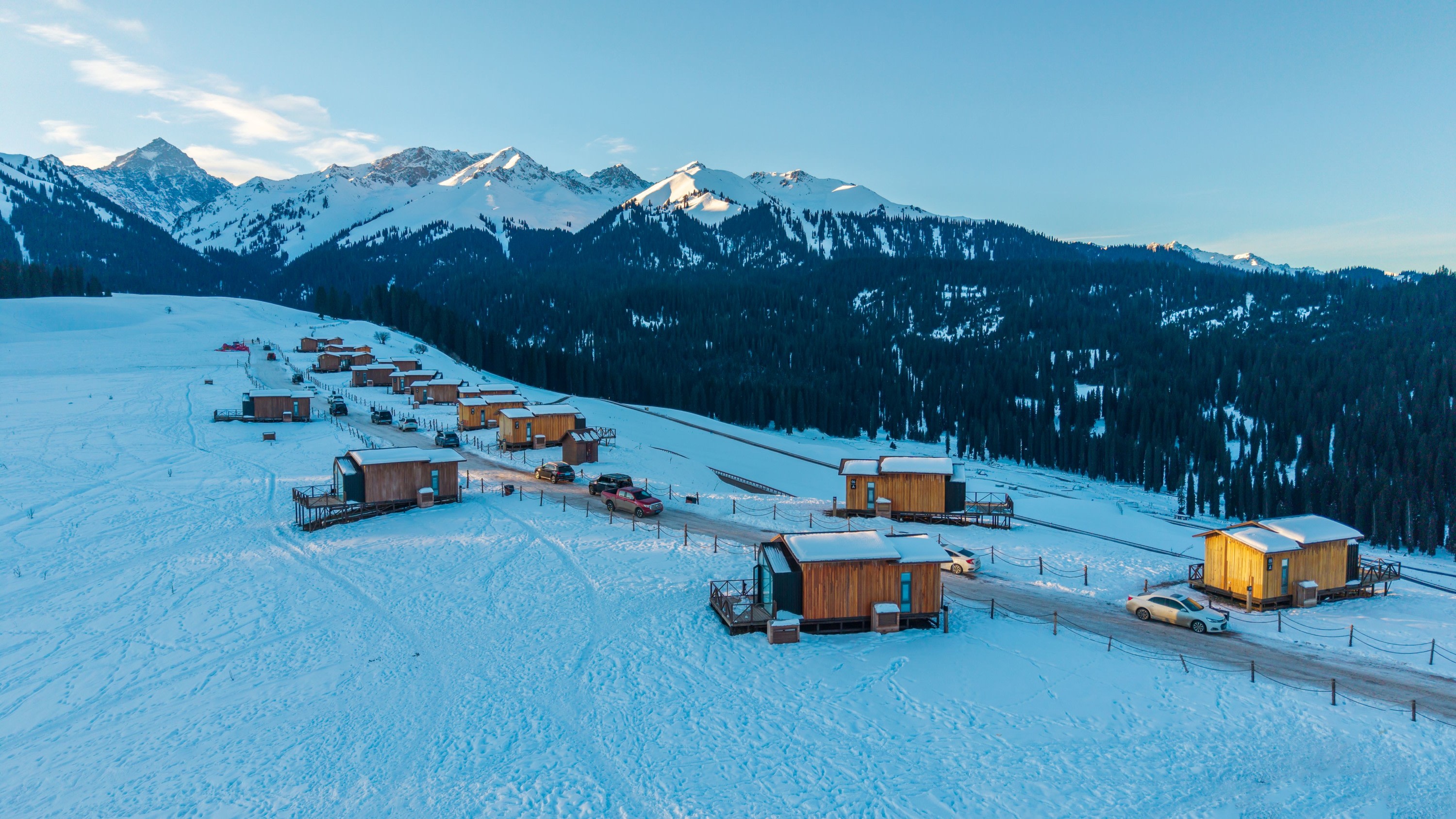 Ili Doesn't Sleep in Winter | 7 Days in Winter Xinjiang Ili