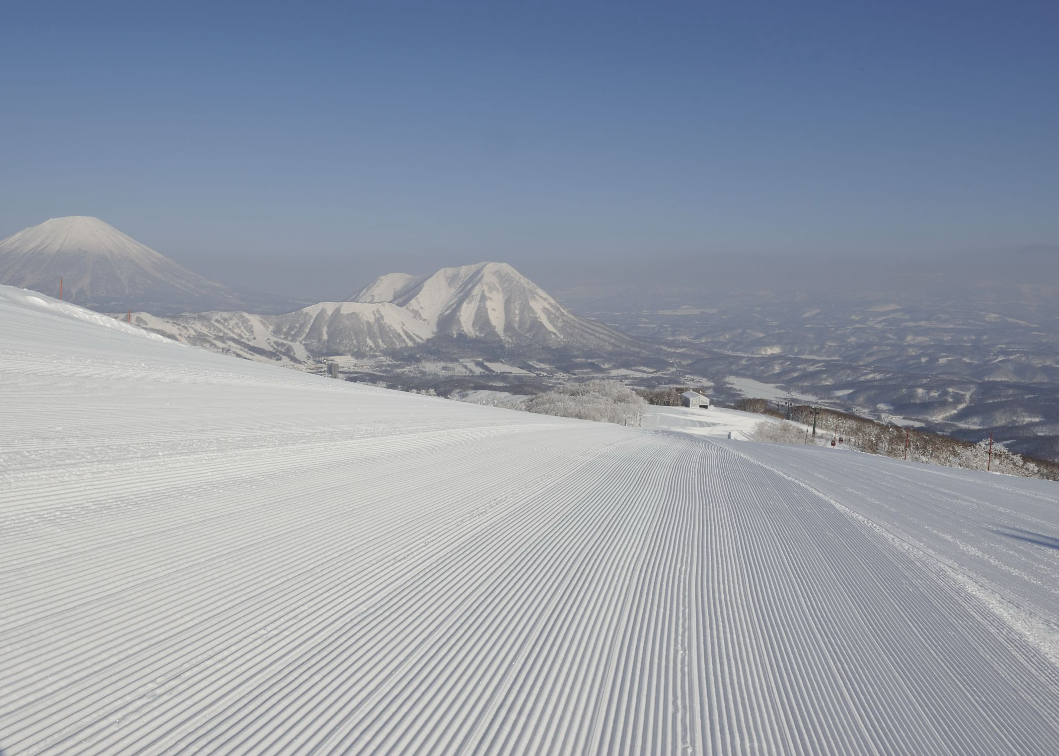 ルスツリゾートスキー場リフト1日券+往復バスチケット【札幌発着】