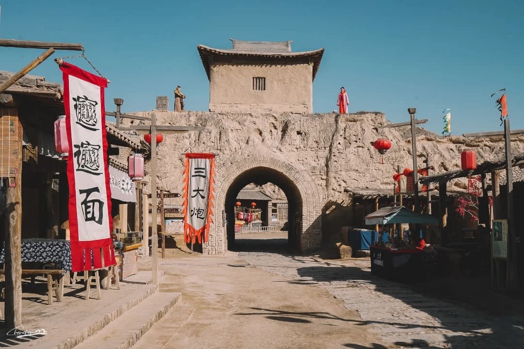 【私享定製團】寧夏中衛漠野休閒5日（星星酒店+黃河宿集+七號星空+安漠酒店++沙坡頭沙漠活動+鎮北堡西部影視城/賀蘭山岩畫）