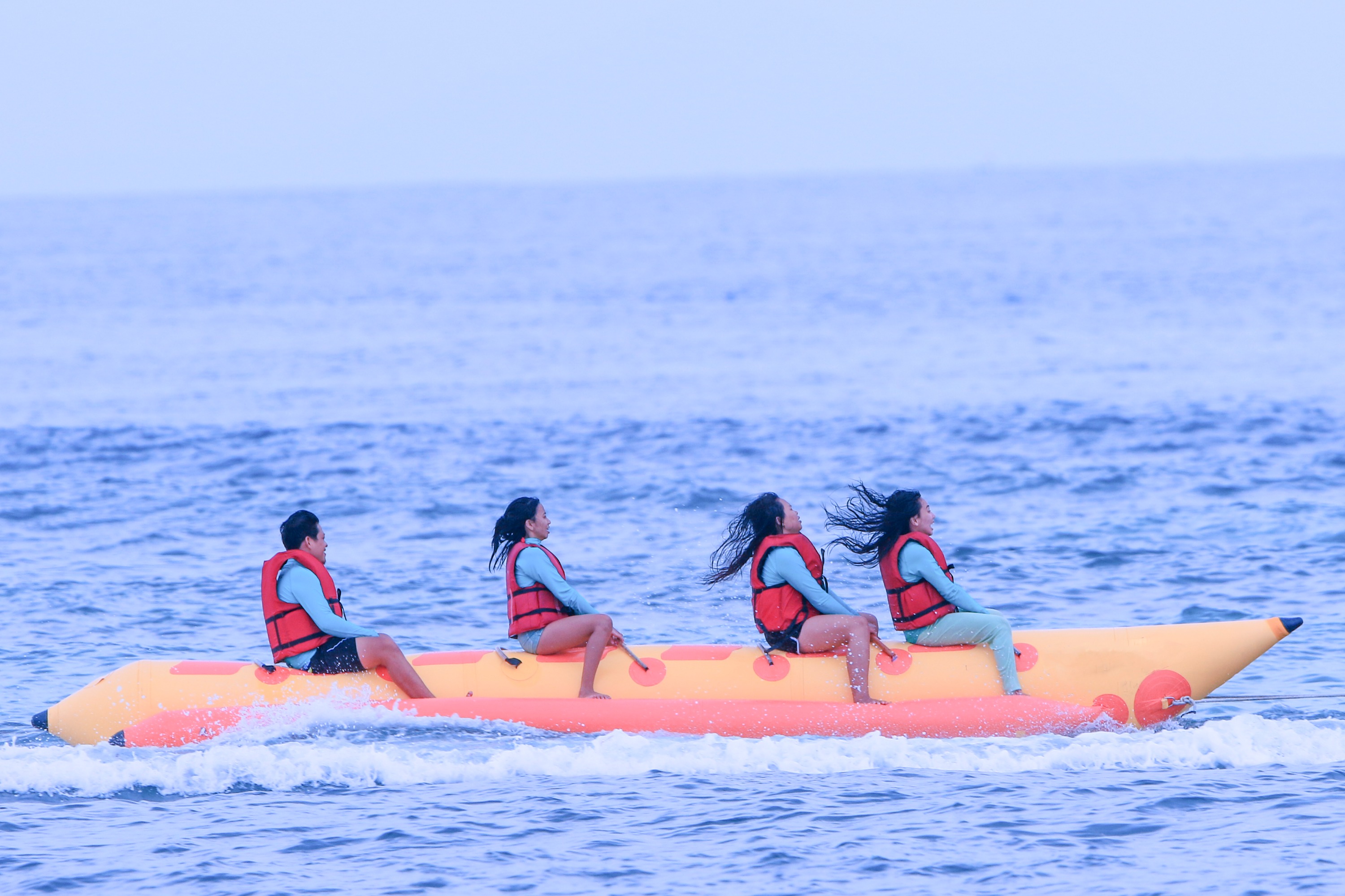 峇里島香蕉船水上活動組合