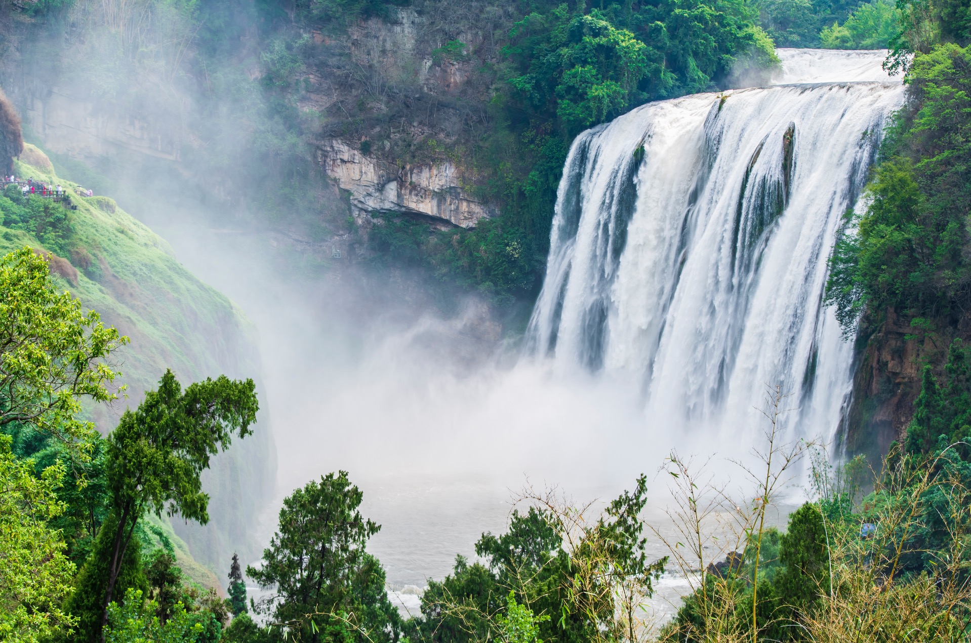 5-day tour to Xiaoqikong and Xijiang Miao Village in Guiyang