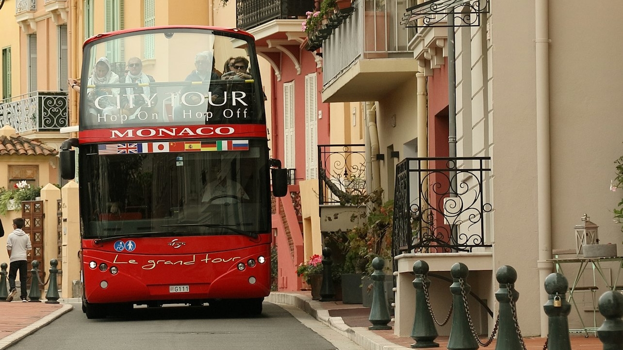 摩納哥隨上隨下巴士 (Hop-on hop-off bus in Monaco)