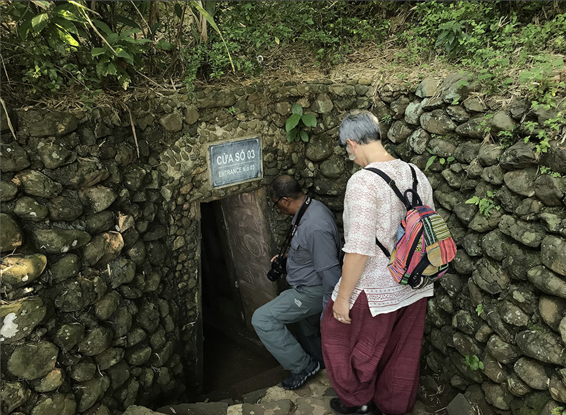 越南非軍事化區歷史遺址豪華小團遊（順化出發）