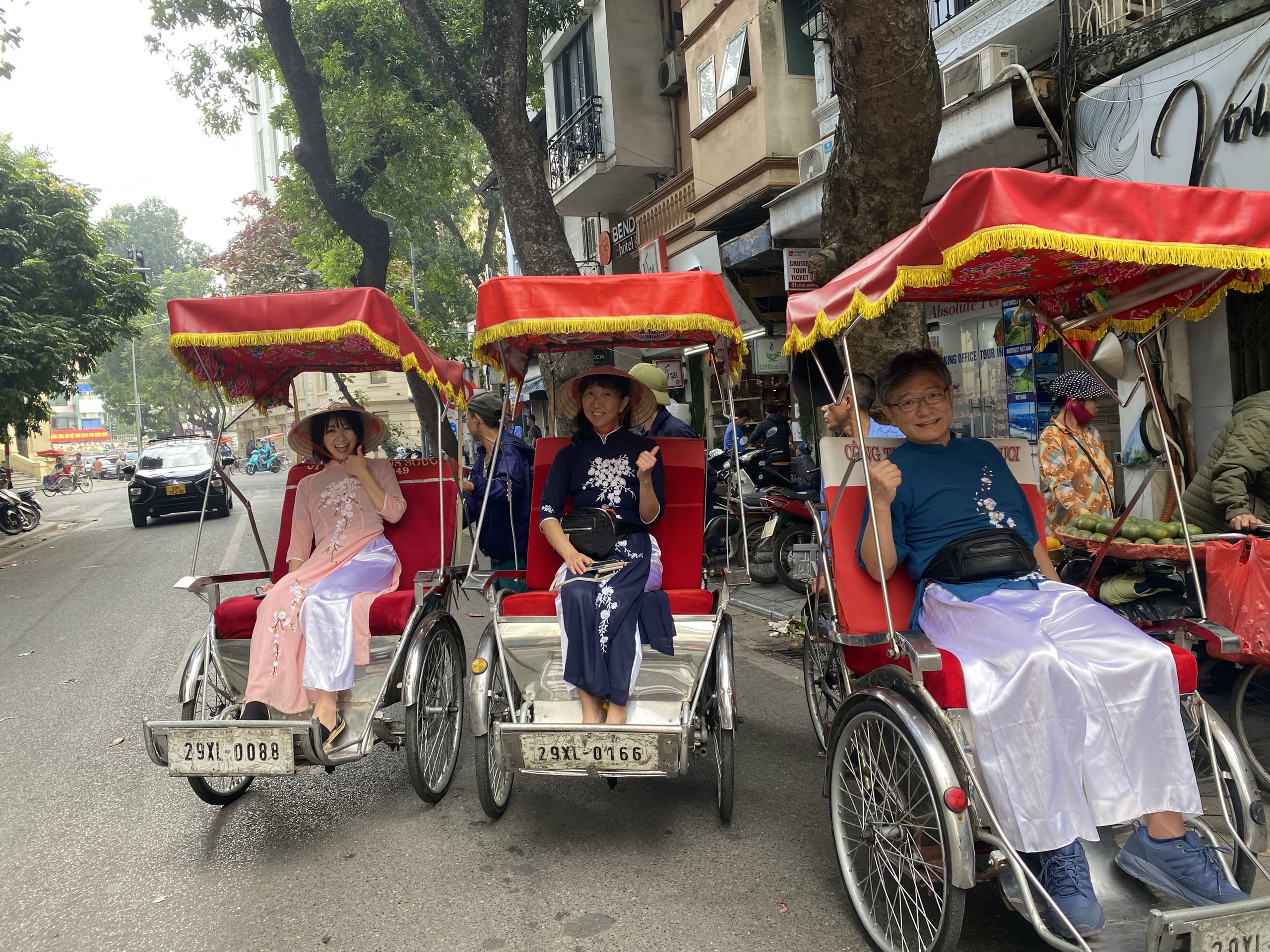 Hanoi: Old Quarter Trishaw Cyclo Tour