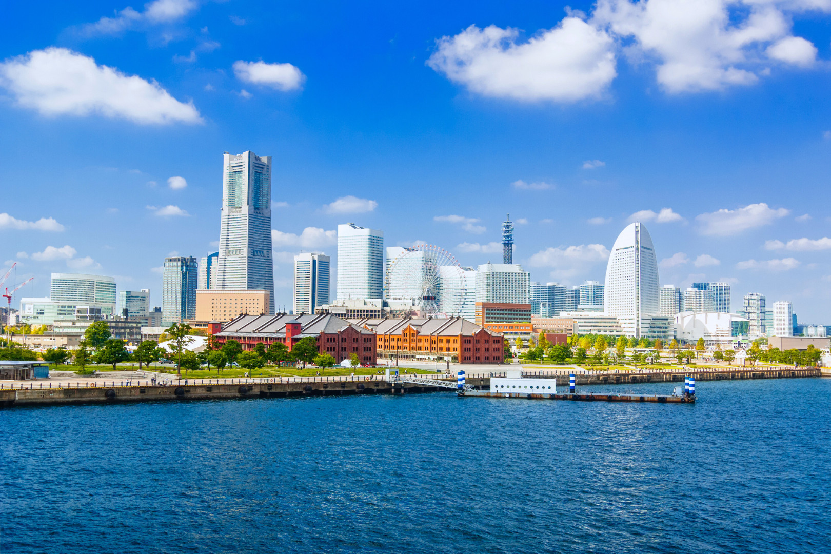 橫濱市 (Yokohama City) 空中纜車 (Yokohama Air Cabin) 與紅磚倉庫 (Red Brick Warehouse) 漫步之旅