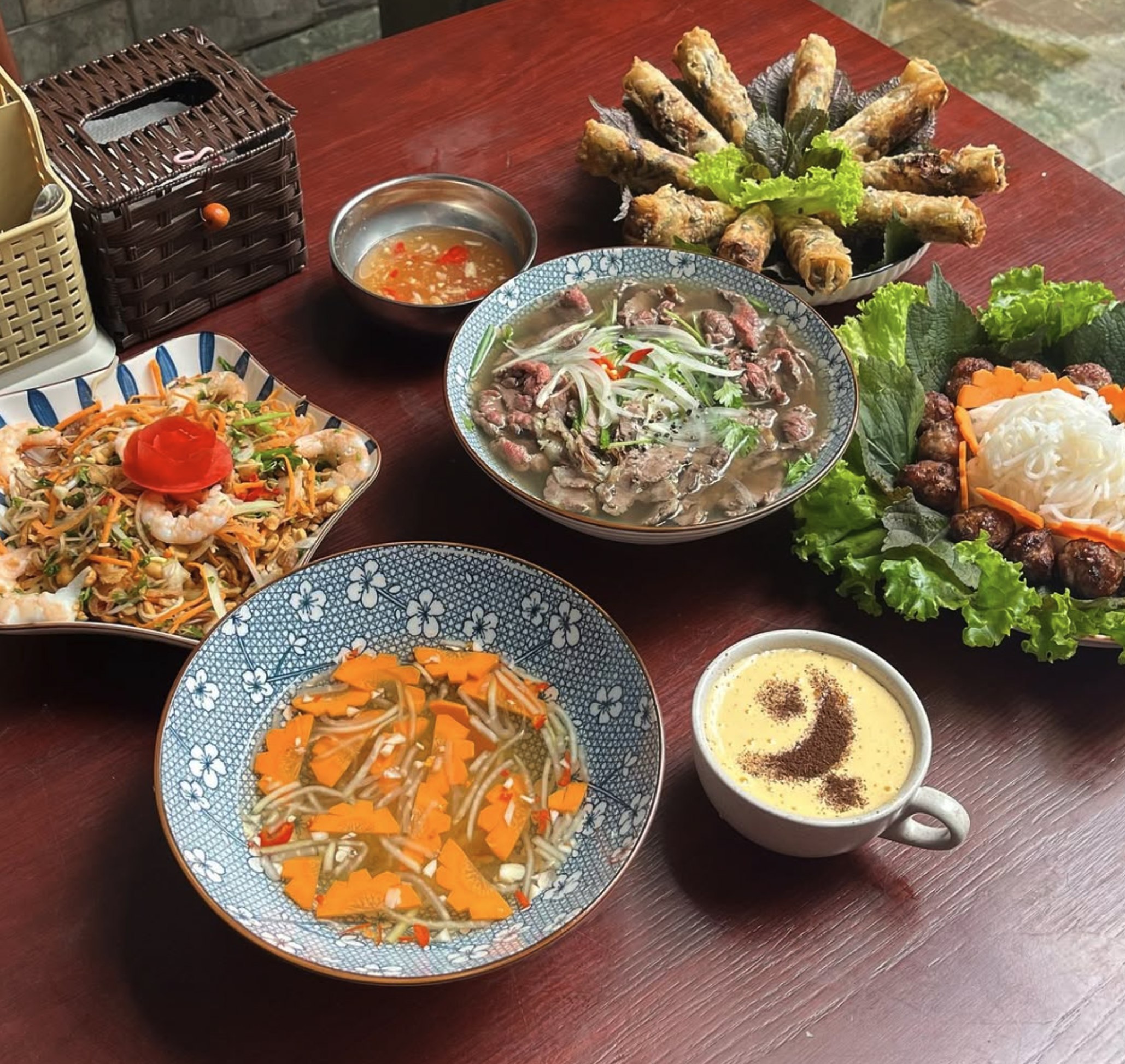 Cook 5 Dishes Authentic Vietnam Food and Market Adventure