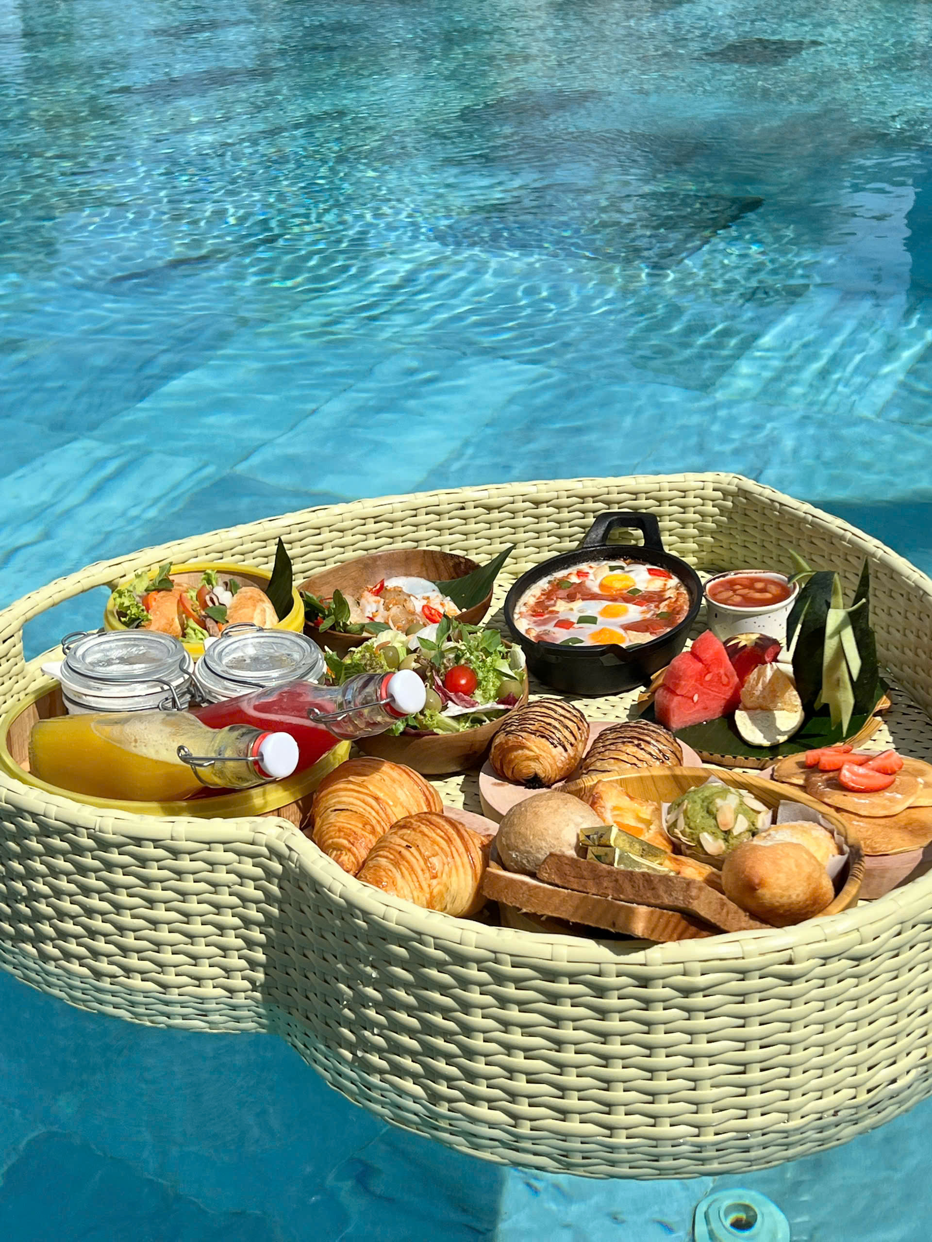 Floating Breakfast or Afternoon Tea at voco Quang Binh Resort 