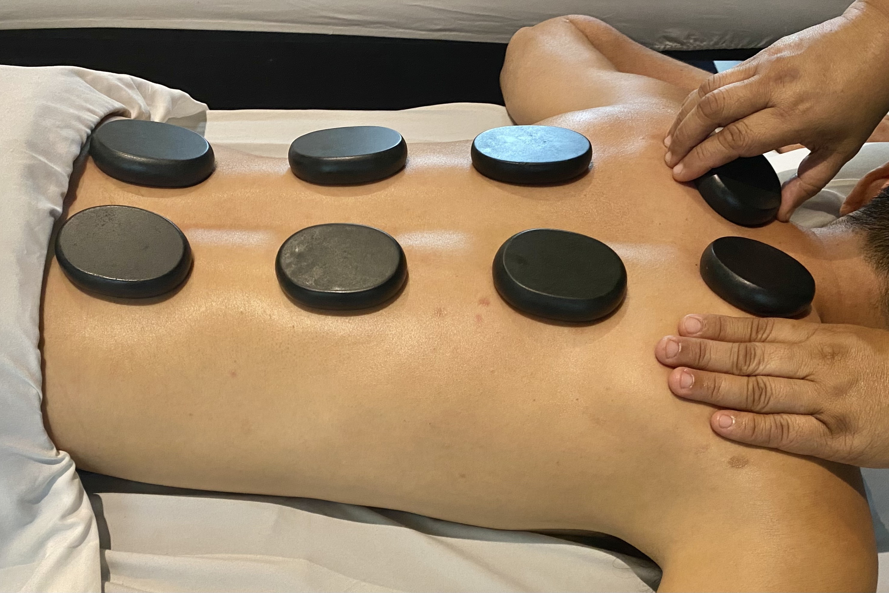 Golden Glow Massage Experience in Manila