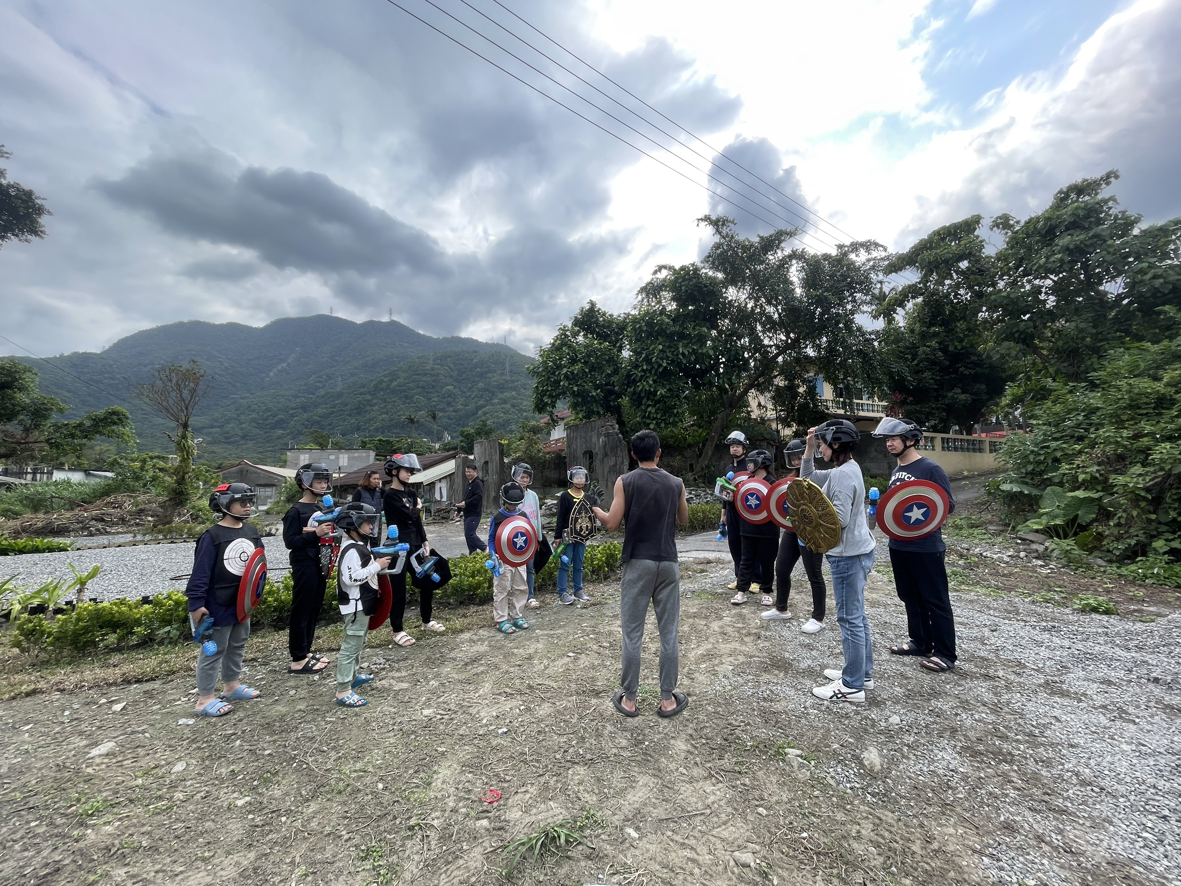 宜蘭東澳水晶彈域 - 全齡水彈實境場射擊體驗
