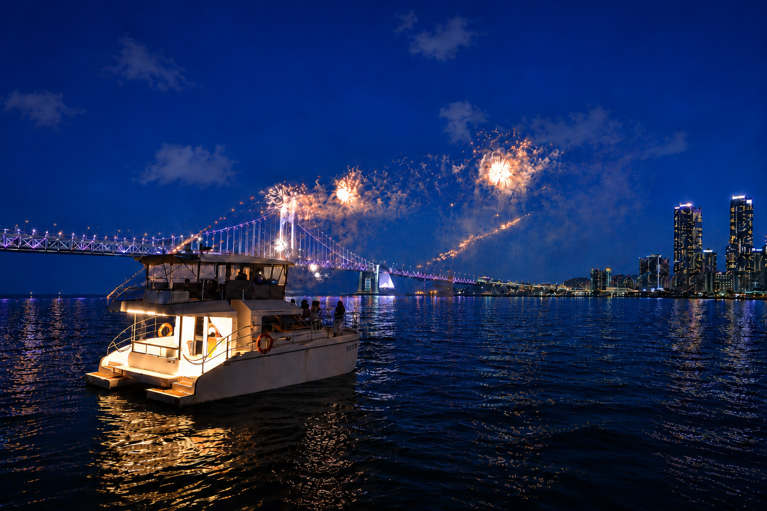 Busan YACHTPIA Yacht Tour: Haeundae Sunset & Gwangan Bridge Cruise
