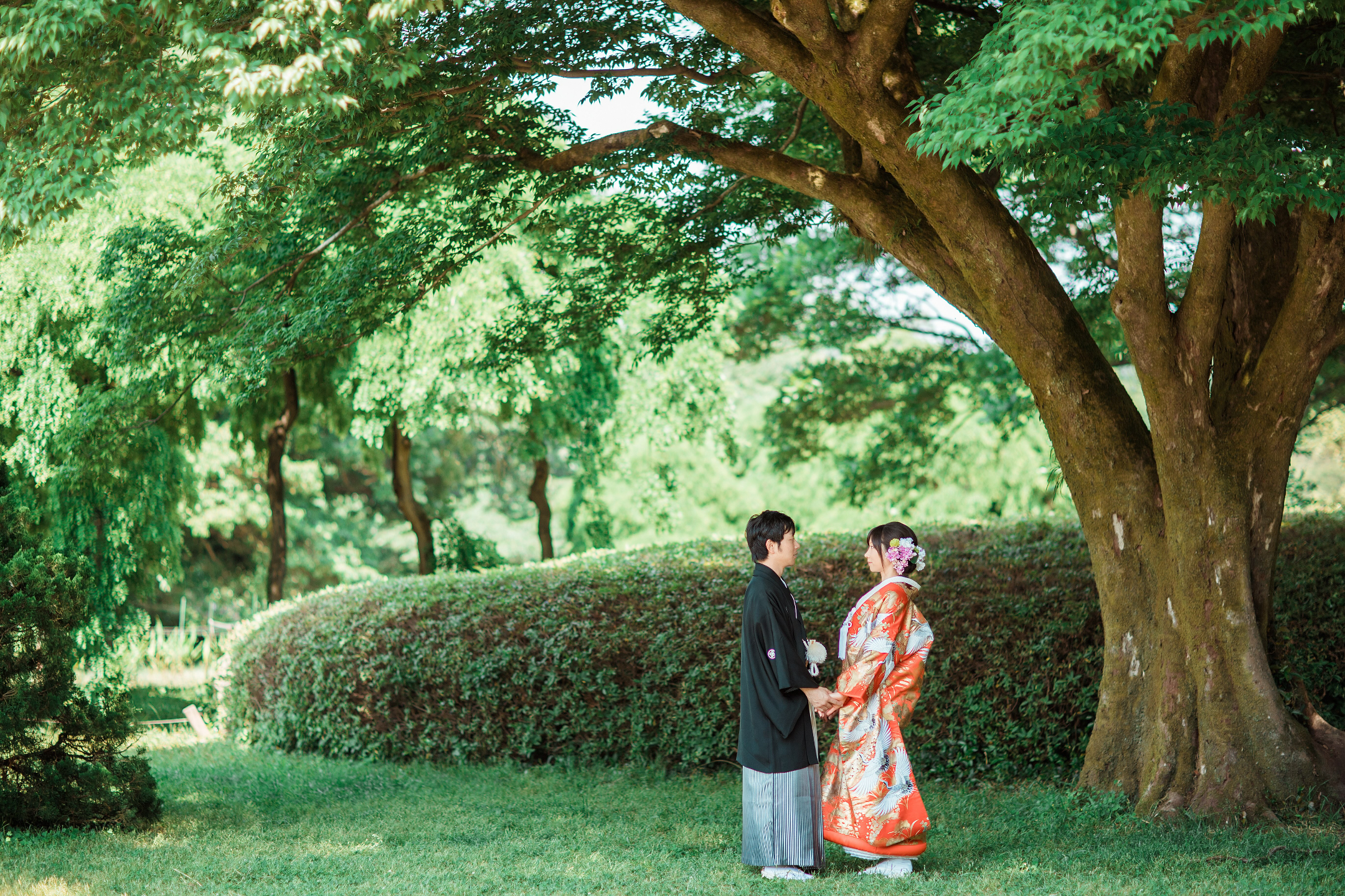 祇園和東山:歷史街區,擁有保存完好的町屋建築、石板街道、寶塔和寺廟。最適合拍攝傳統和服寫真。由於當地限制,僅允許在上午10:00之前拍照 祇園和東山:歷史街區,擁有保存完好的町屋建築、石板街道、寶塔和寺廟。最適合拍攝傳統和服寫真。由於當地限制,僅允許在上午10:00之前拍照