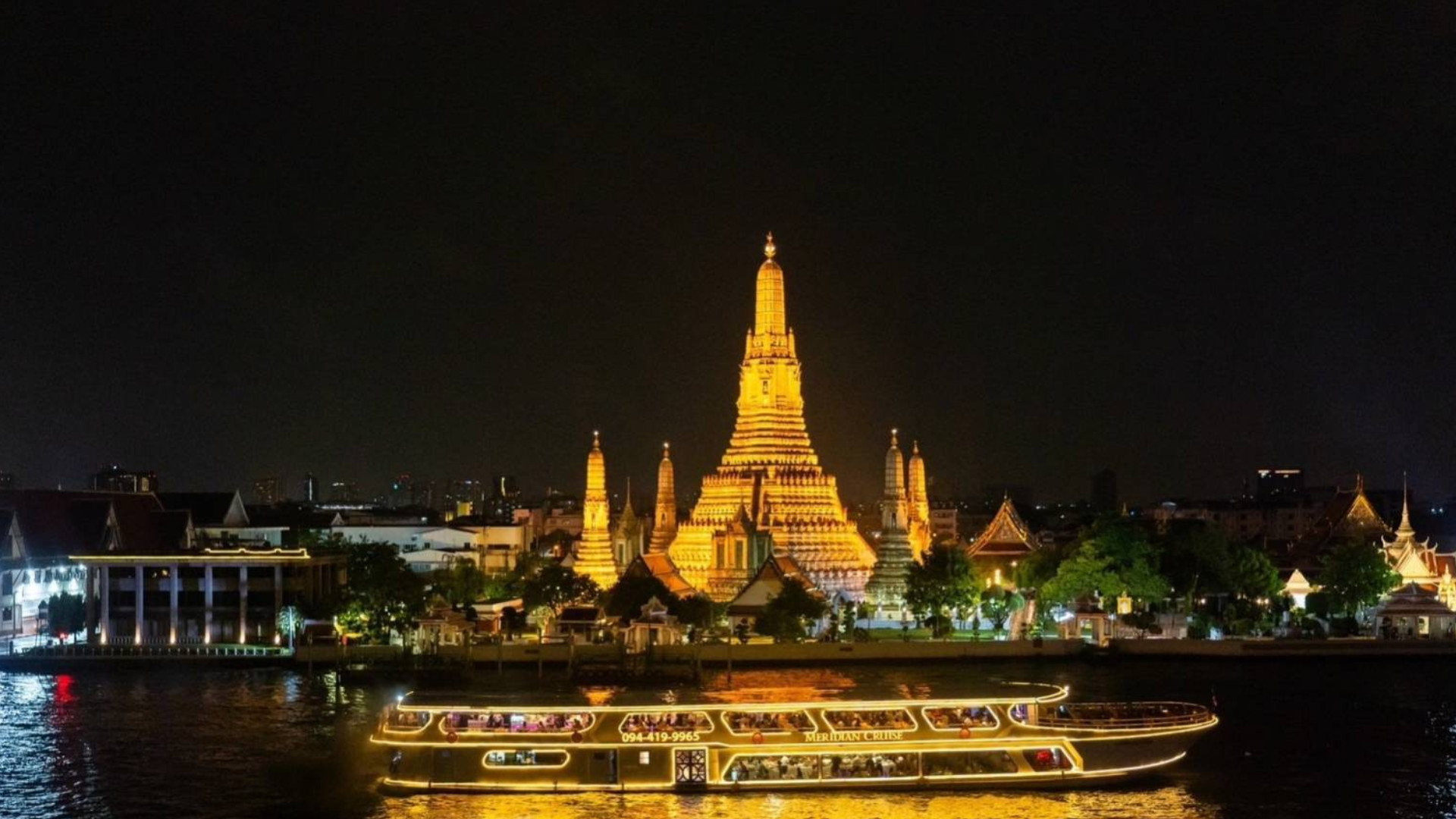 Meridian Dinner Cruise in Bangkok