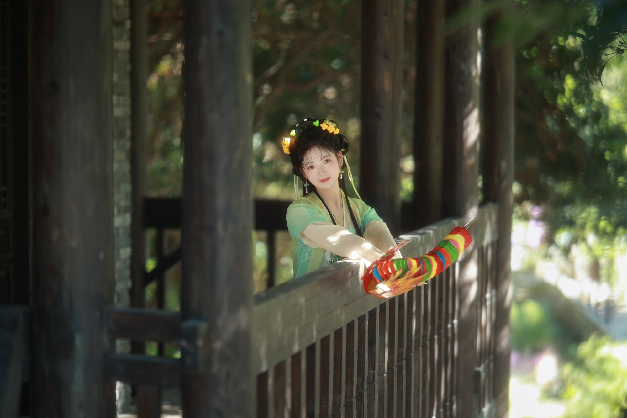 南香樓漢服館藏著動人的古風浪漫。這裡從不只是漢服租賃店，更是能觸摸傳統文化溫度的沉浸式空間