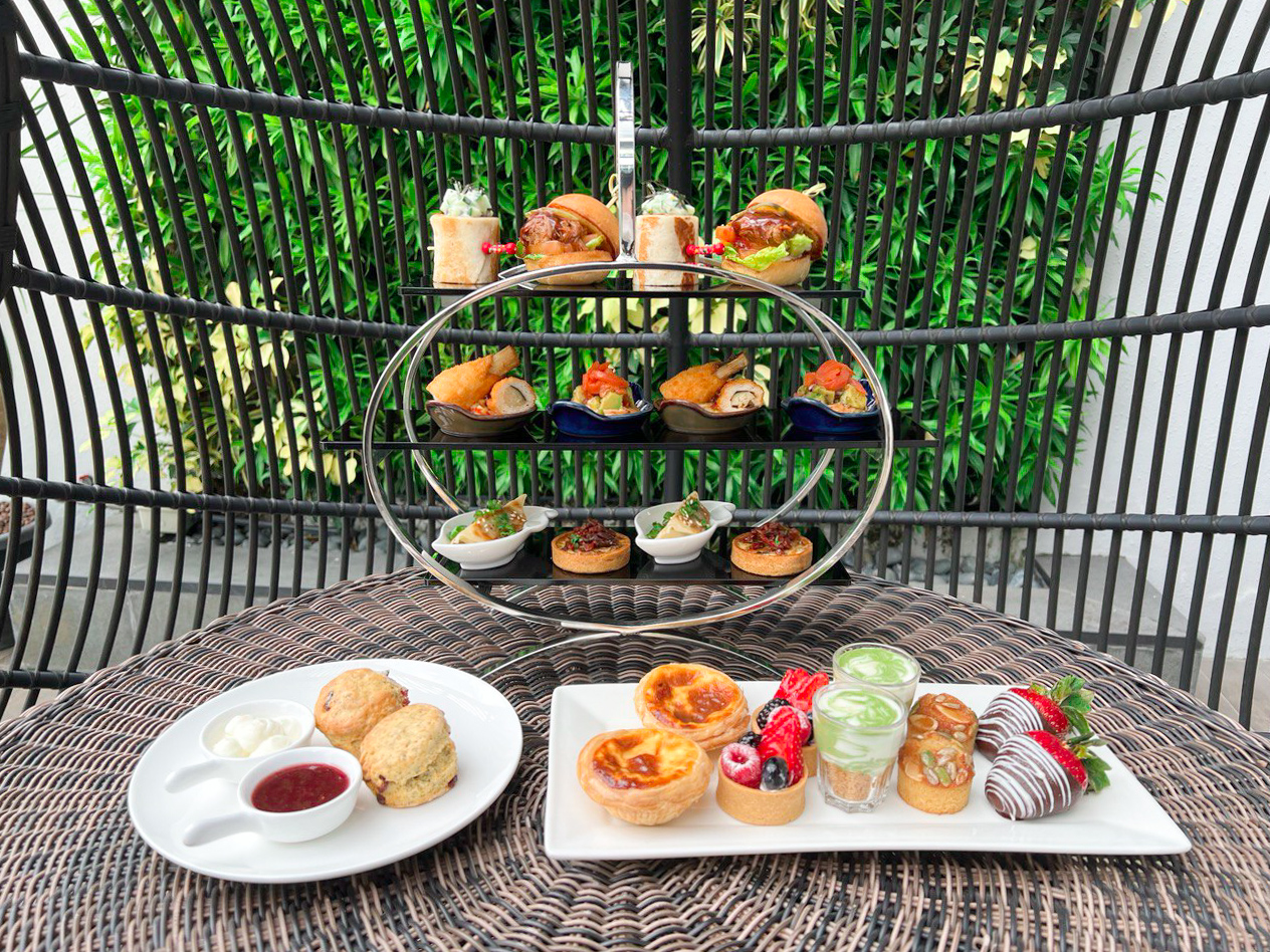 Royale at Mercure Singapore Bugis