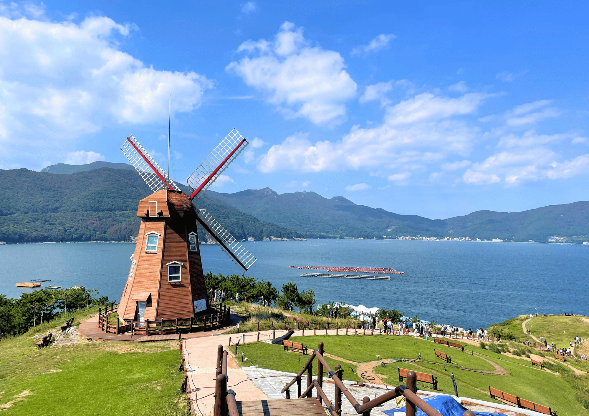 從釜山出發的巨濟島和巨濟外島一日遊：風景優美的探險之旅
