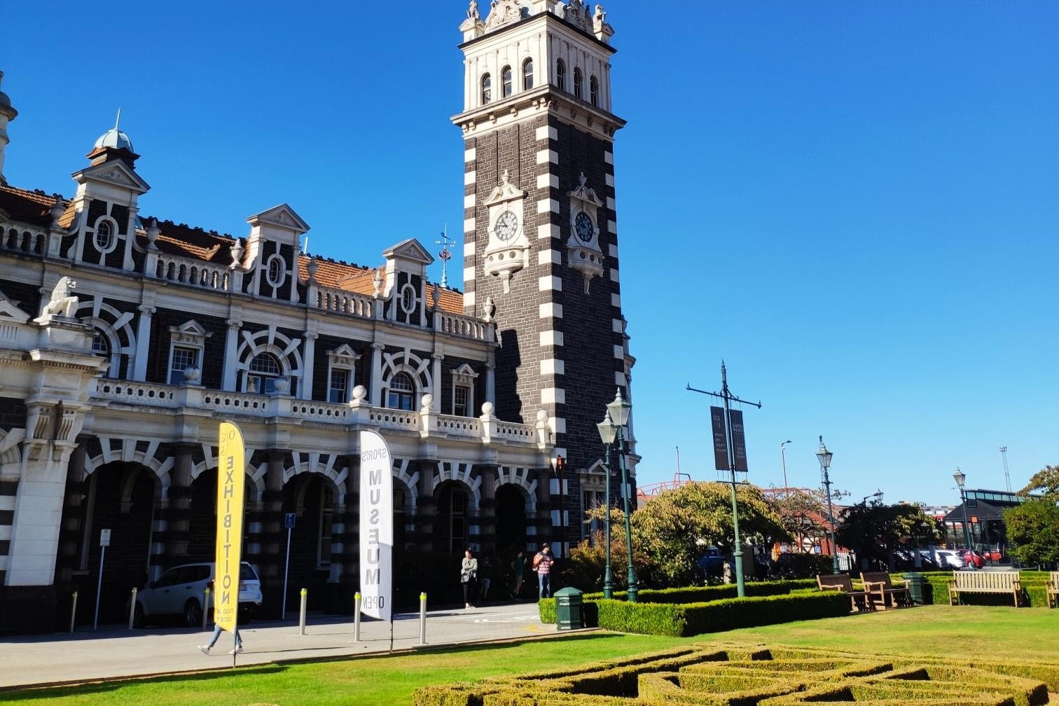 Dunedin City & Coastal Views Tour